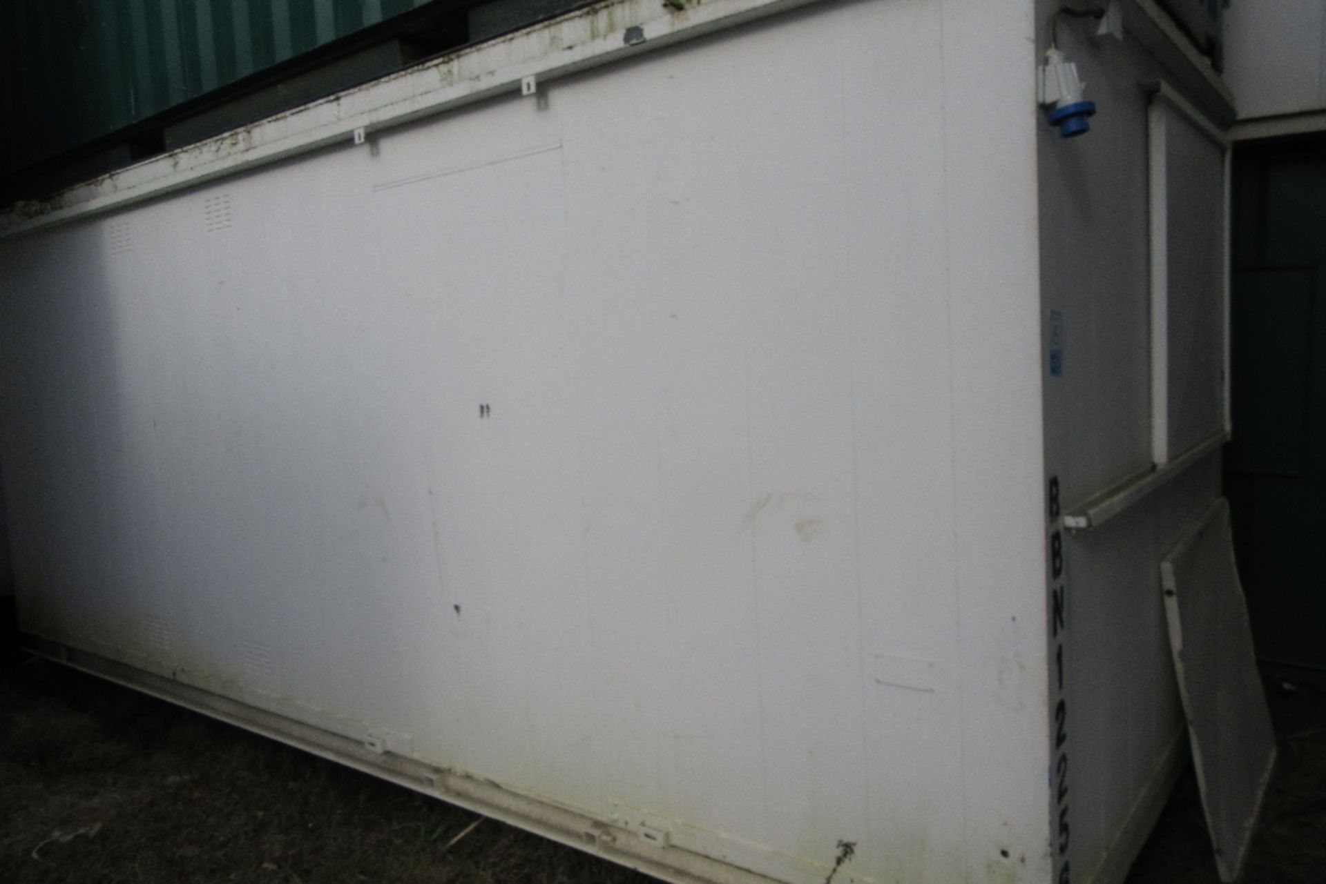BBN12256 21ft x 8ft Anti Vandal Office - Image 2 of 5