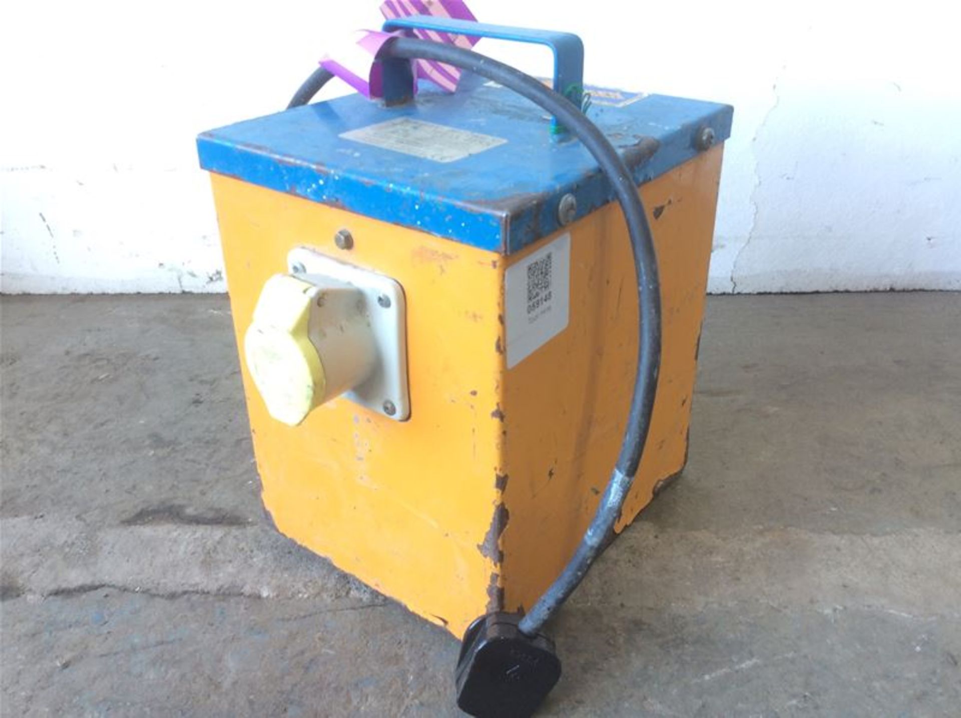 2.2KVA TRANSFORMER