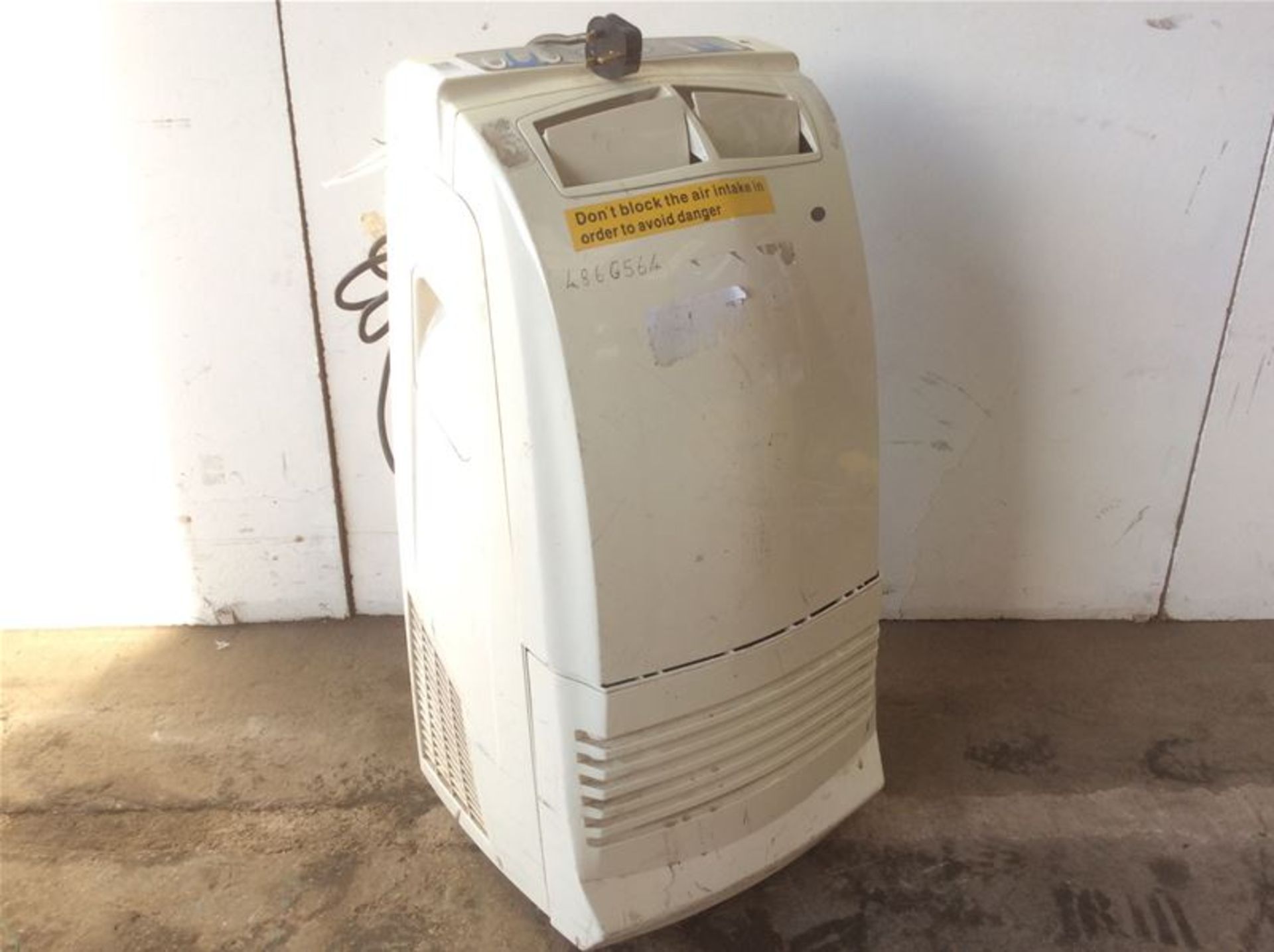 GREE KYD32 DRYER/AIR CONDITIONER