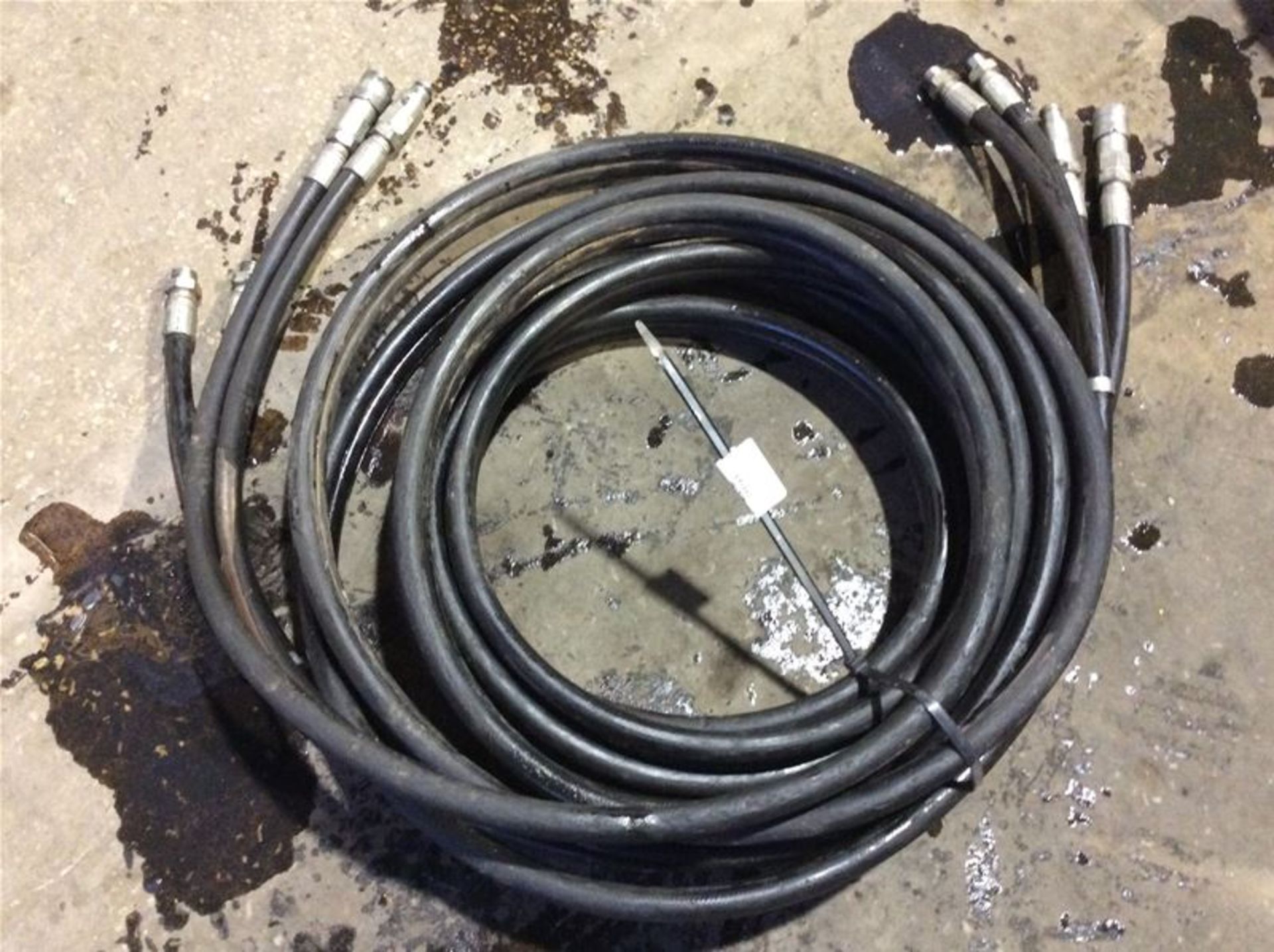 X2 PAIRS OF HYDRAULIC HOSES