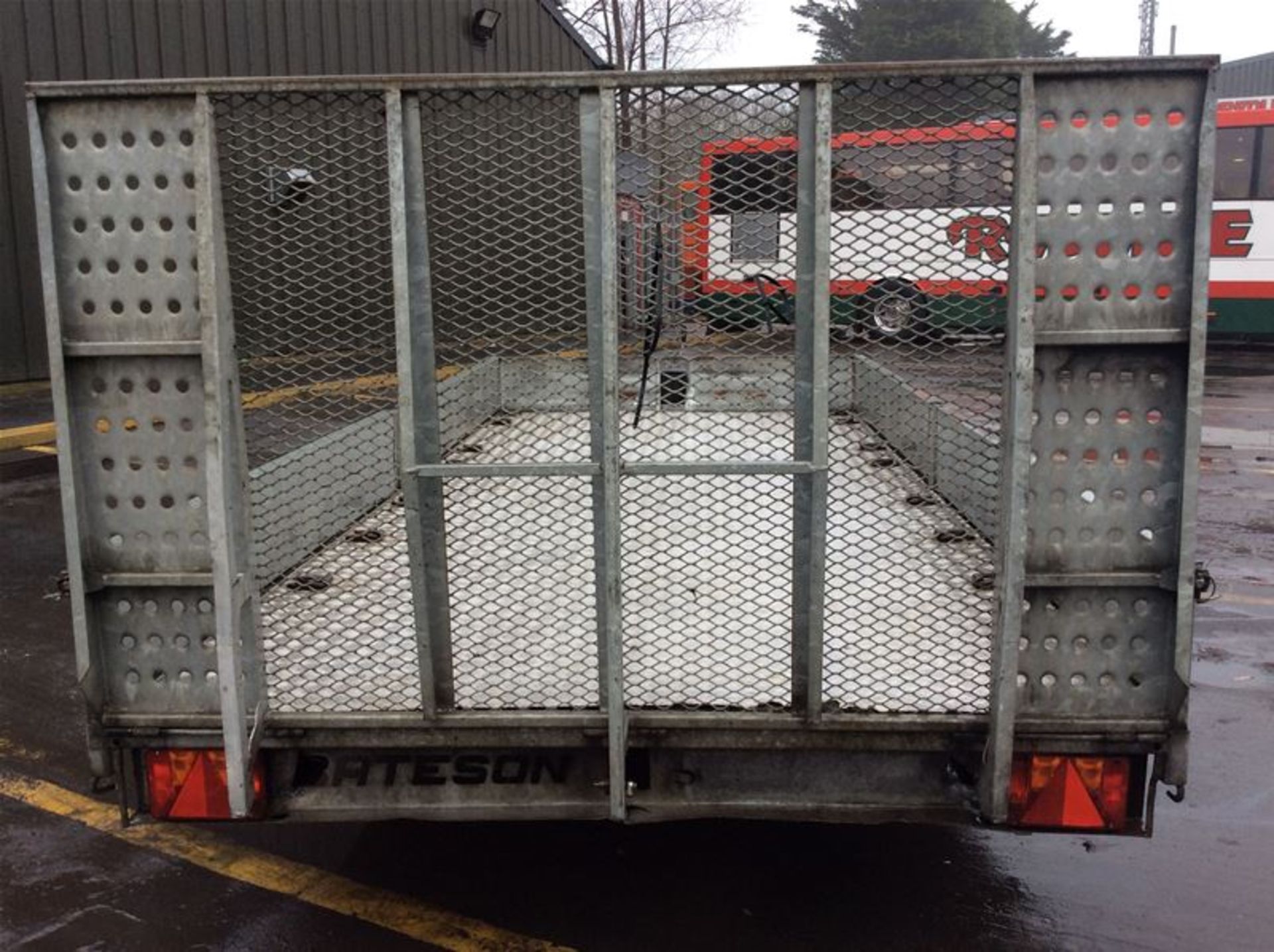 BATESON HYDRAULIC TILT TRAILER - 14 X 7 FT - GROSS WEIGHT 2750KG - Image 4 of 8