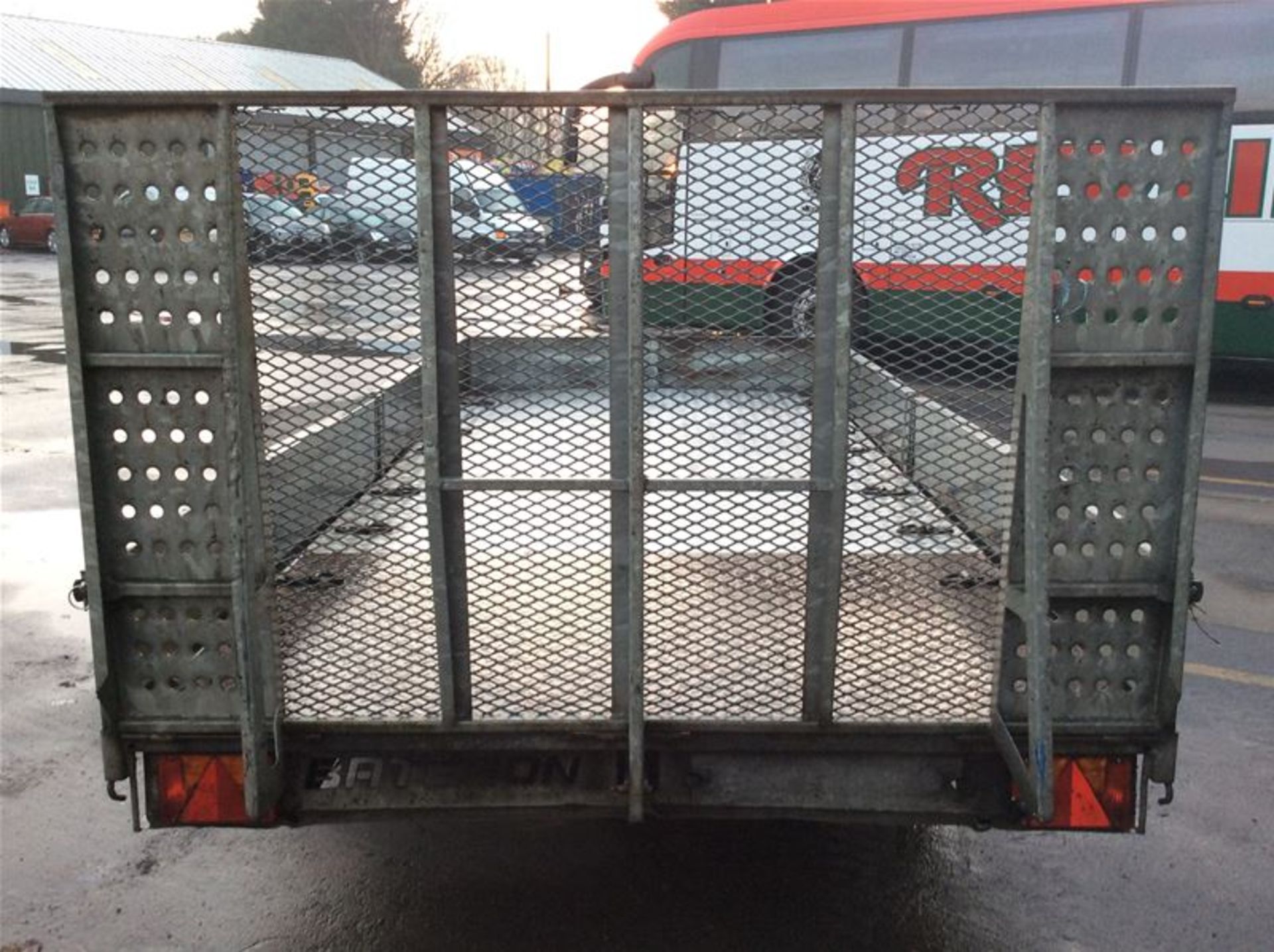 BATESON HYDRAULIC TILT TRAILER - 14 X 7 FT - GROSS WEIGHT 2750KG - Image 3 of 8