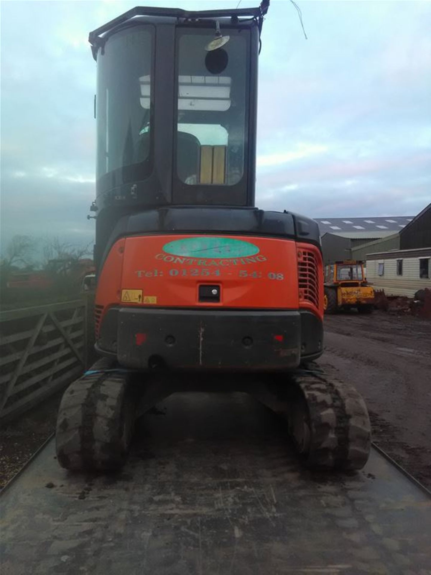 2009 Hitachi ZX27U Excavator - Image 2 of 6