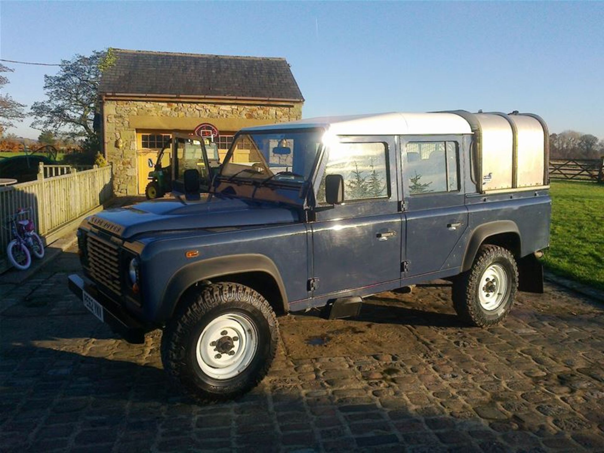 2012 Landrover 110 Double Cab