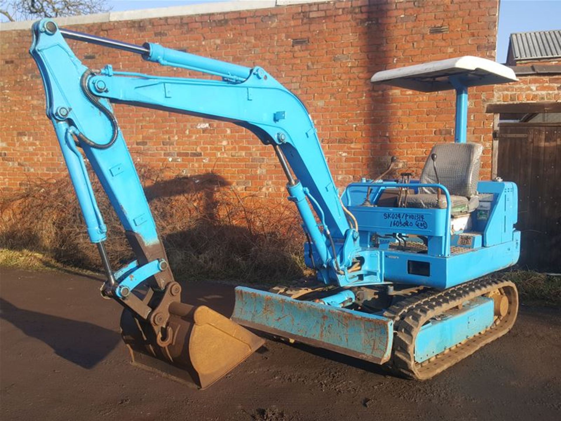 Kolbeco SK024 Mini Digger / Tracked Excavator