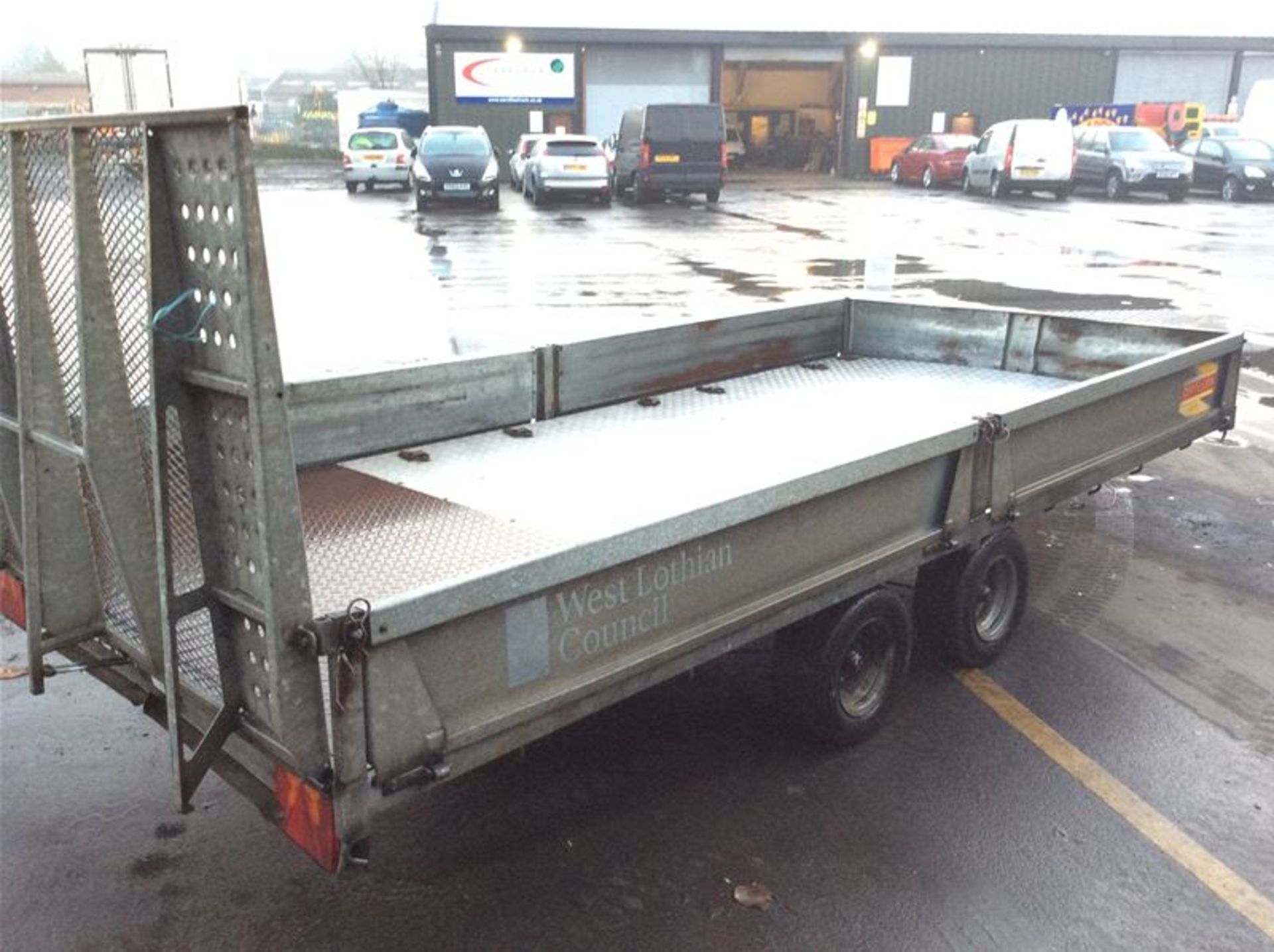 BATESON HYDRAULIC TILT TRAILER - 14 X 7 FT - GROSS WEIGHT 2750KG - Image 4 of 8