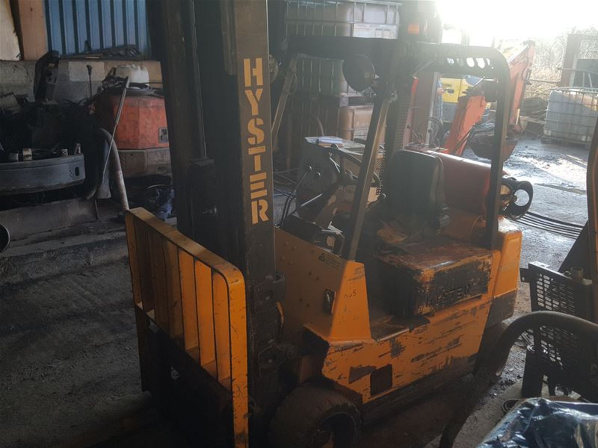 Hyster S 2.5 XL LPG Forklift with Side shift - Image 3 of 6