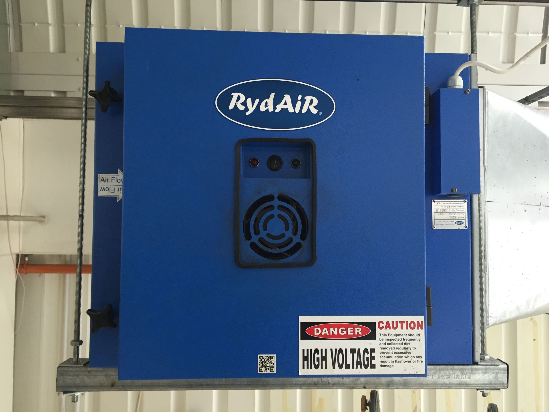 RydAir Industrial Electrostatic Extraction Unit And Housing Year Of Manufacturing 2013 - Image 2 of 10