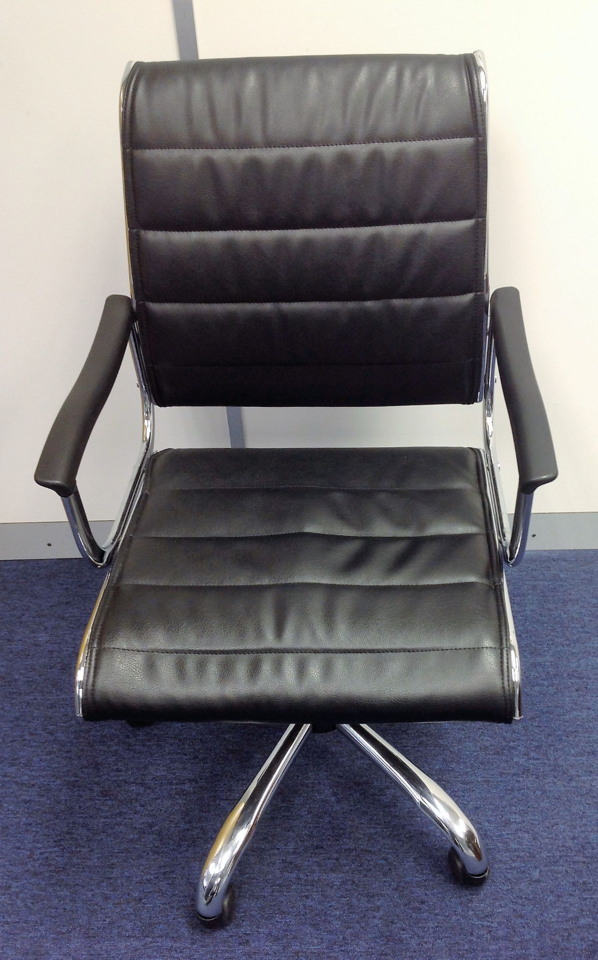 Charles Eames Style Chrome Framed Black Leather Swivel Chair