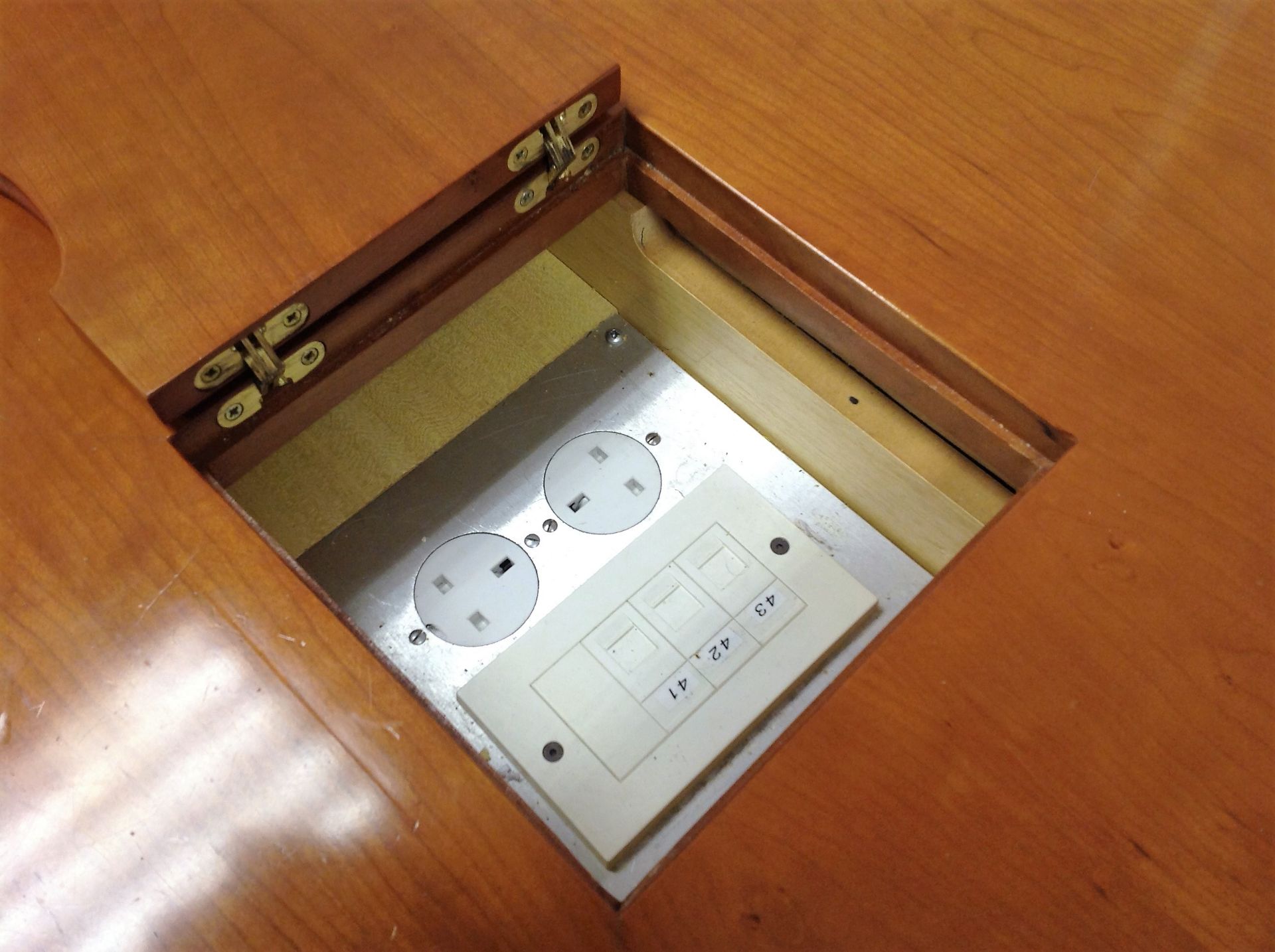 Cheery Veneer Boardroom Table With Internal Plug Socket Connections - Measurements: H: 72cm L: 300cm - Image 4 of 5