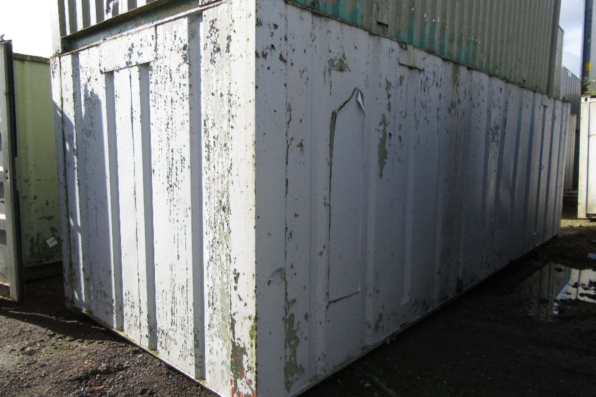 E56242 24ft x 9ft Secure Container - Image 3 of 7