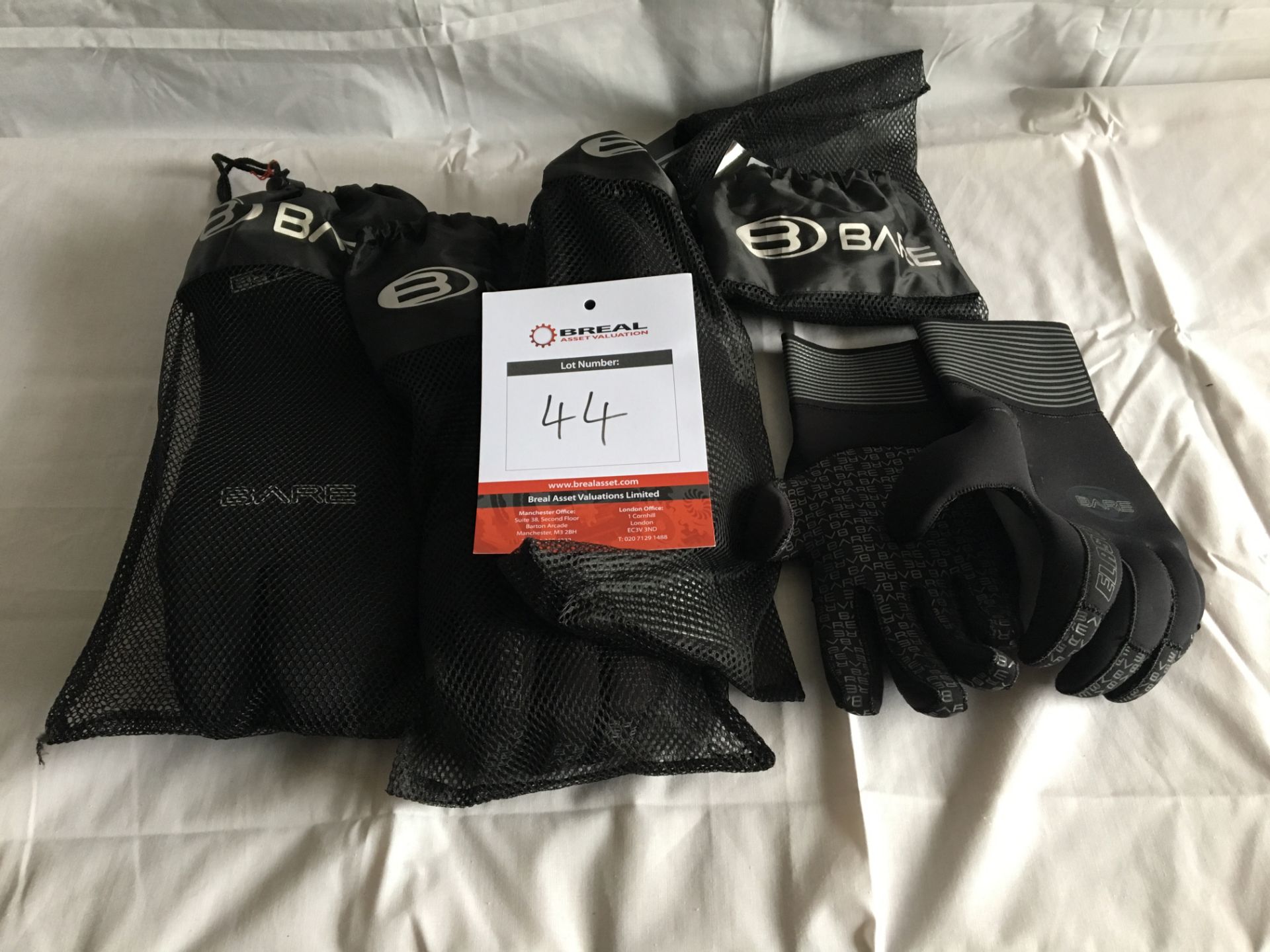 4 Pairs of Bares Elastek Gloves (new)