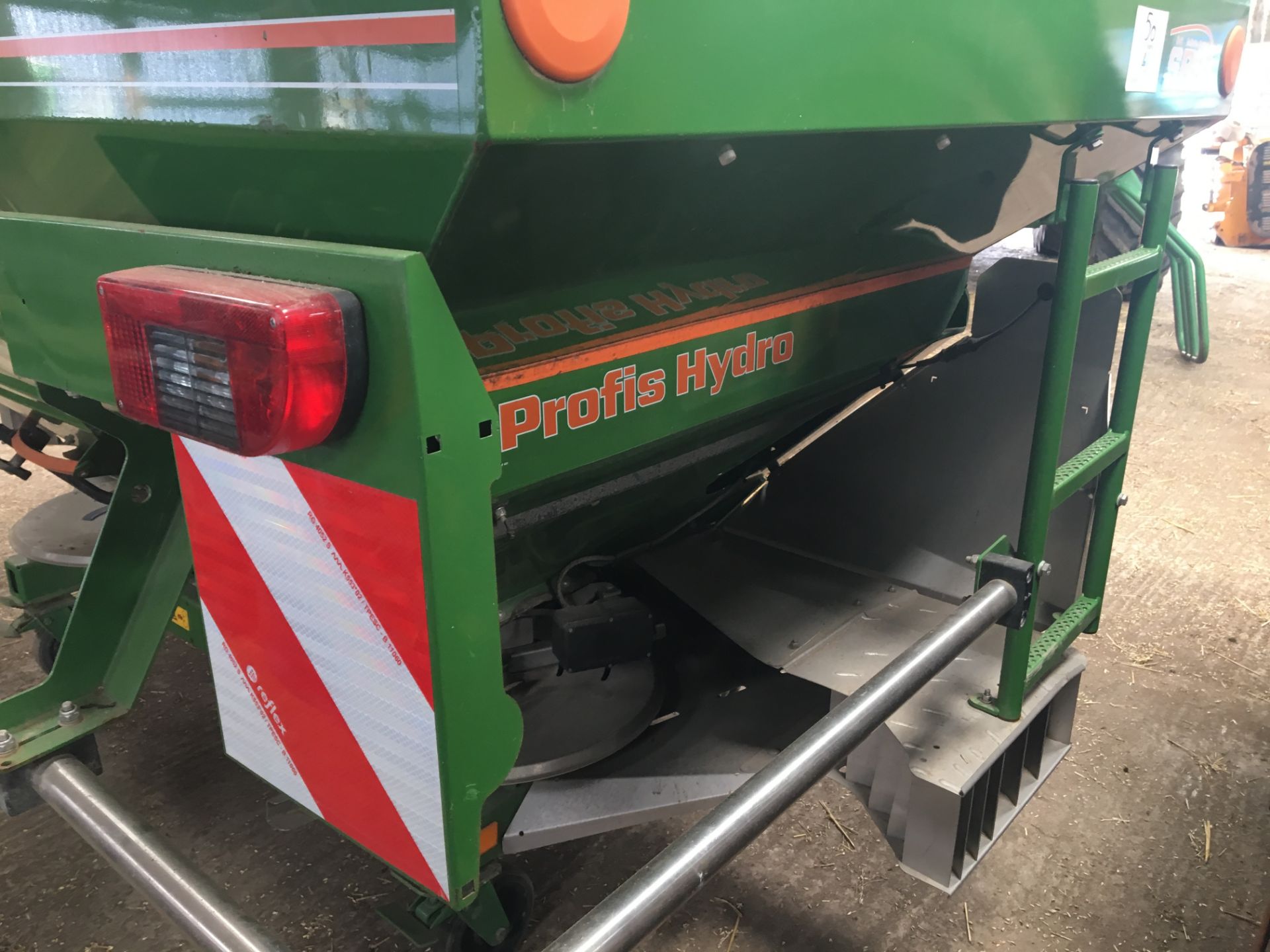 Amazone ZA-M 3600 Ultra Profis Hydro Fertilizer Spreader - Image 6 of 6