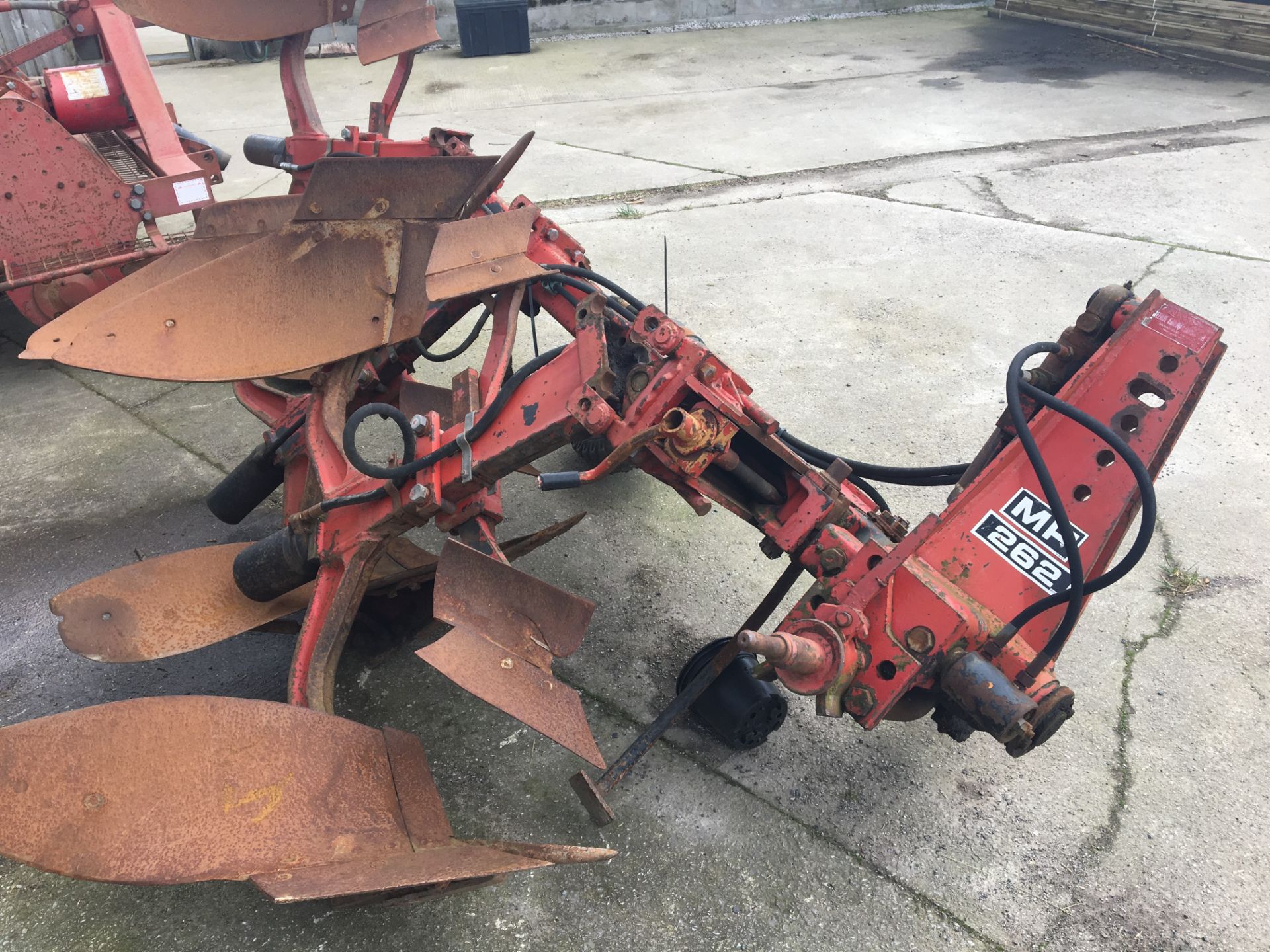 Massey-Ferguson MF262, 3 Furrow Plough - Image 3 of 3