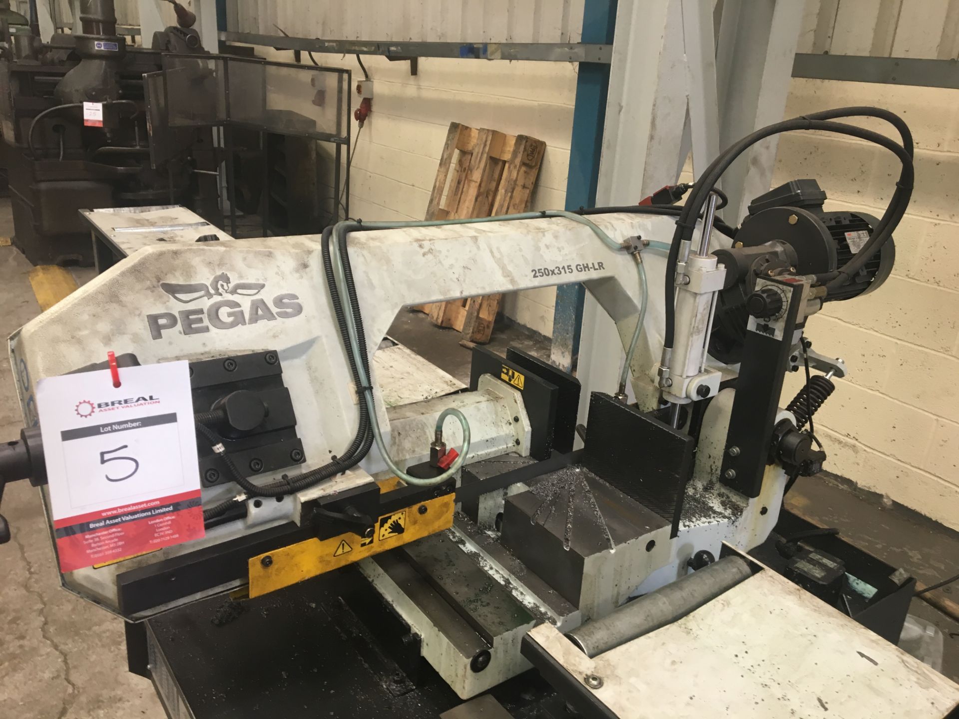 Pegas 250x315 GH-LR Horizontal Bandsaw and Bar Feed Tables - Image 3 of 3