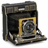 Kalart Press-Camera, 1948 Kalart, New York. Size 8 x 10,5 cm (3 ¼ x 4 ¼ in.), unusual technical