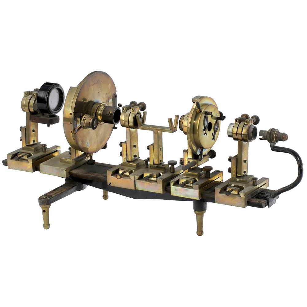 Large Optical Bench by Wilson, c. 1920 Marked: "W. Wilson, London", with 6 brass trappings, with