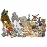 Tins, Bears and Toys, 1925 onwards 8 lithographed tins, porcelain and enamel dollhouse
