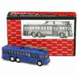 Rivarossi Alfa Romeo Trolleybus Toy, c. 1955 Minobus model 110AF, scale 1:80, 4–12 V DC, plastic