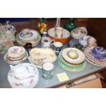 A mixed lot of decorative ceramics