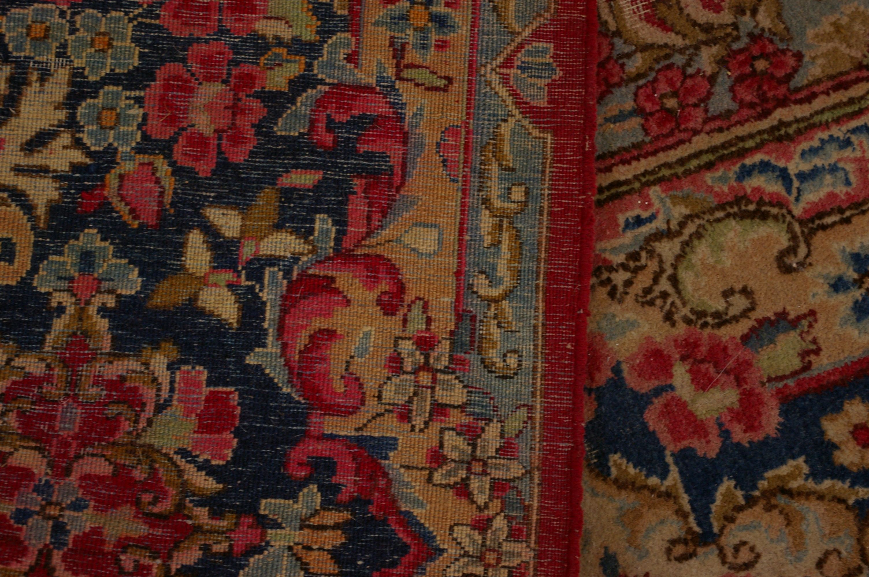 A Sarouk carpet worn 420 x 320cm - Image 6 of 6