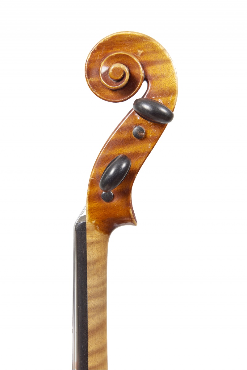 ** A Fine Italian Violin by Ansaldo Poggi, Bologna 1935 Bearing the original label: Ansaldo Poggi da - Image 3 of 4