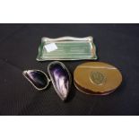 2 Edwardian shell and metal plated snuff boxes, 1 Sheffield plated snuff box with coin decoration to