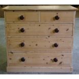 Georgian style pine 5 drawer chest of drawers with mahogany handles