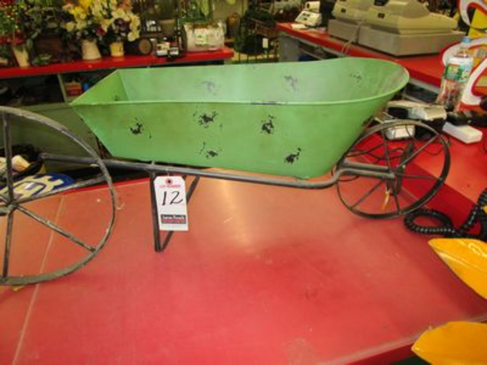 MET. DECORATIVE WHEELBARROW