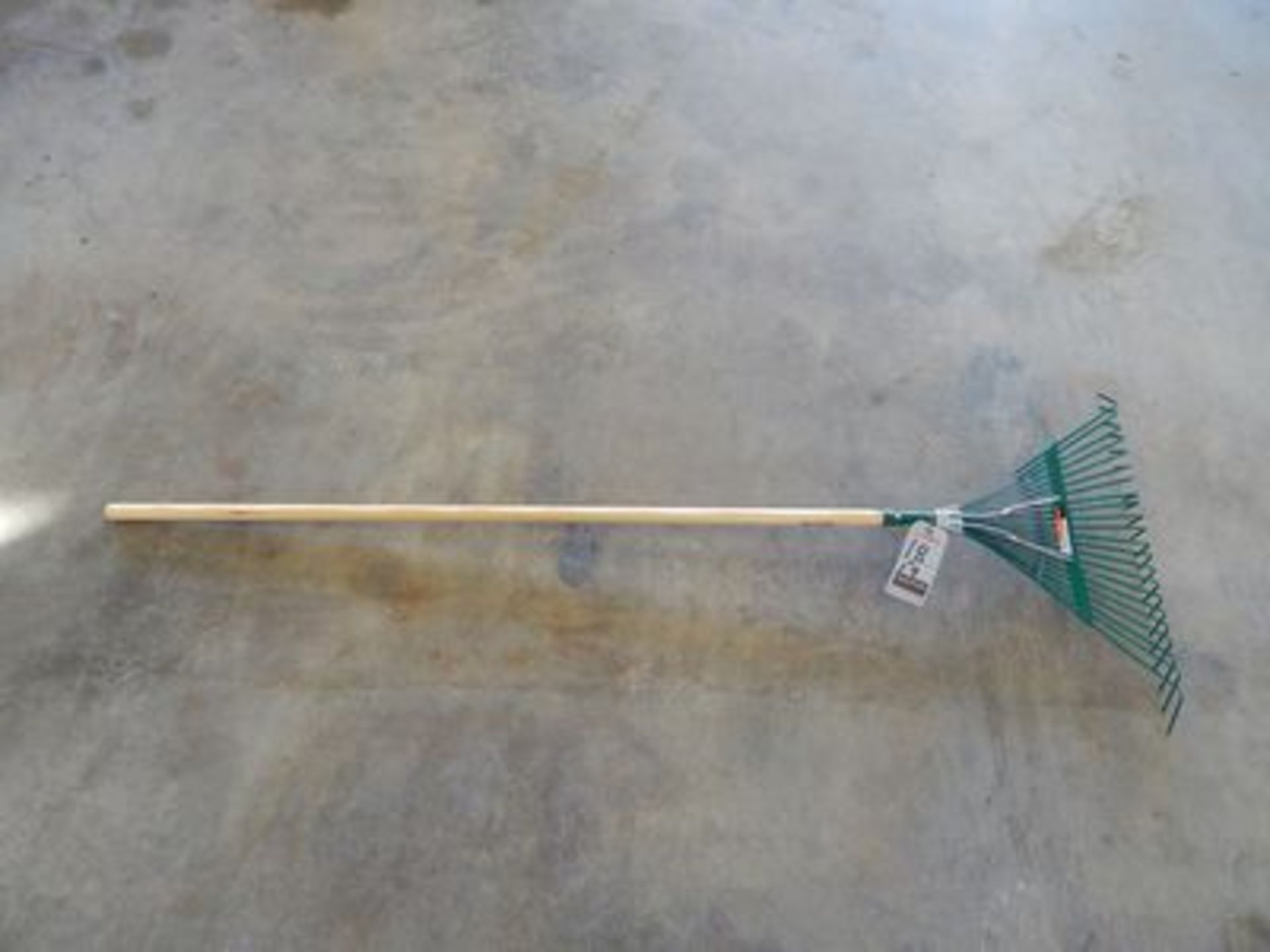 VALLEY METAL RAKES