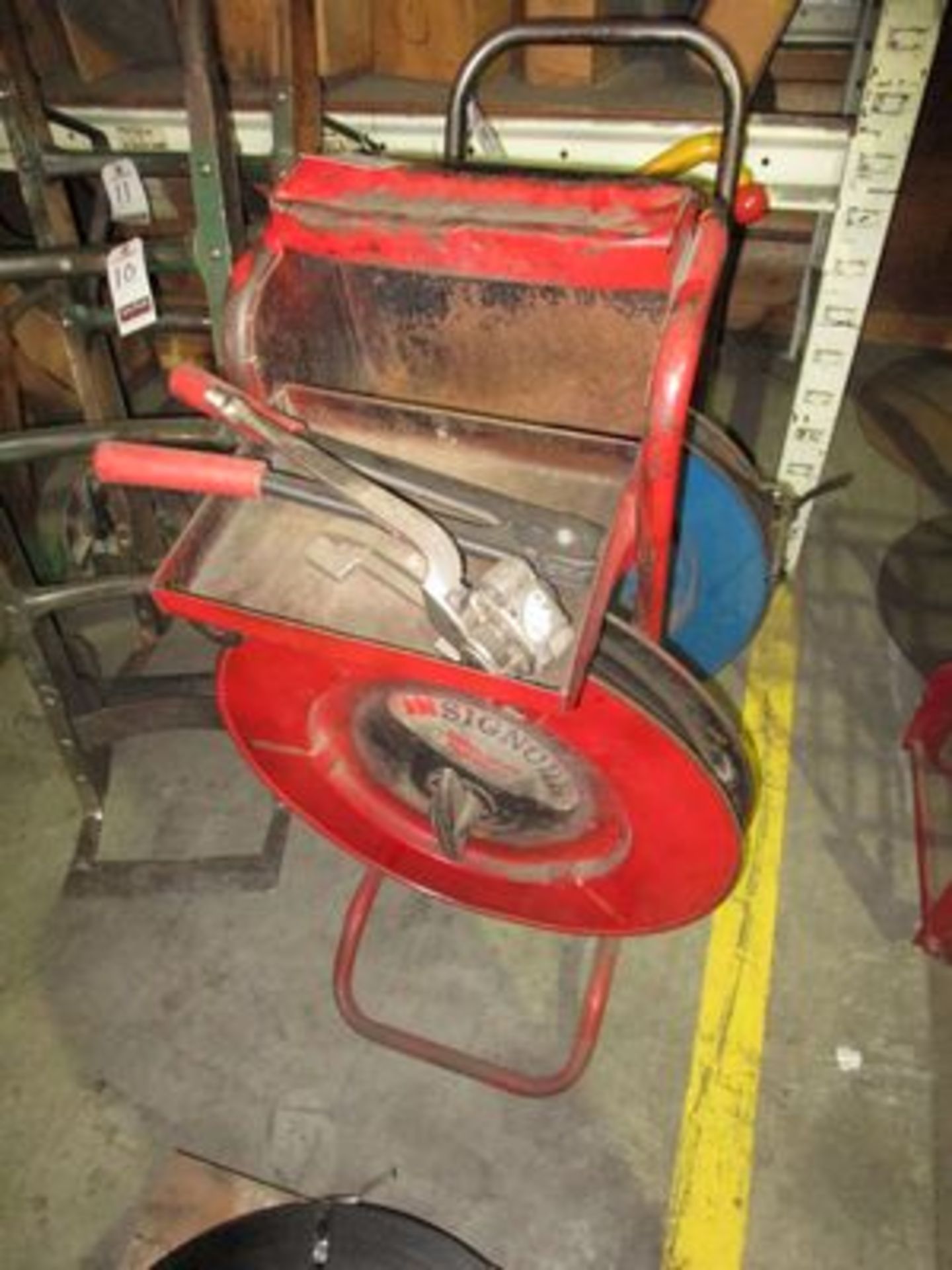 SIGNODE PORT. MET. STRAPPING MACHINE W/ TOOLS, M/N DF-1015