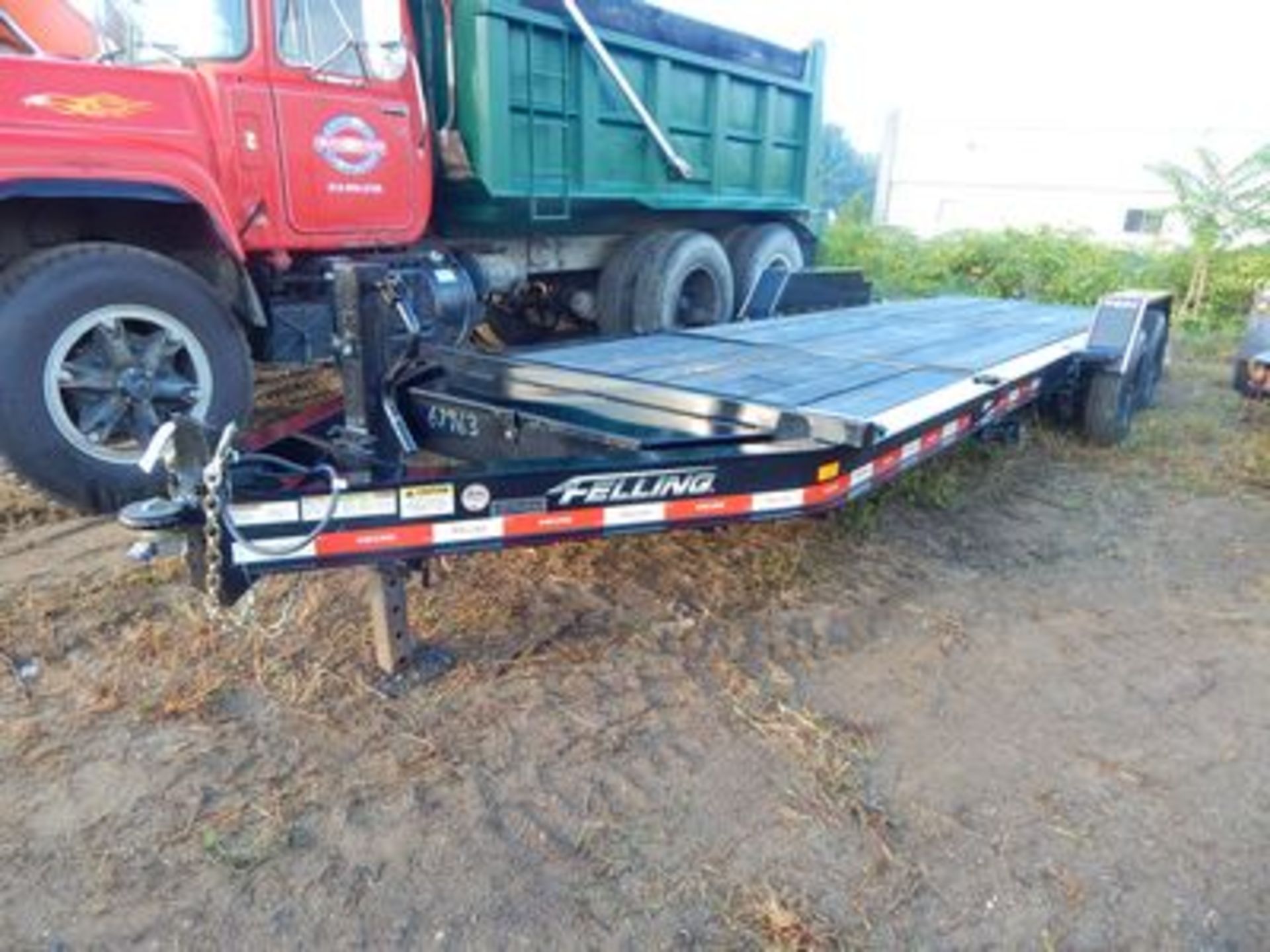 2016 FELLING 24' TILT EQUIPMENT TRAILER, 16' TILT, T/A, SINGLE WHEEL, GVWR 19,600#, WOOD DECK, M/N