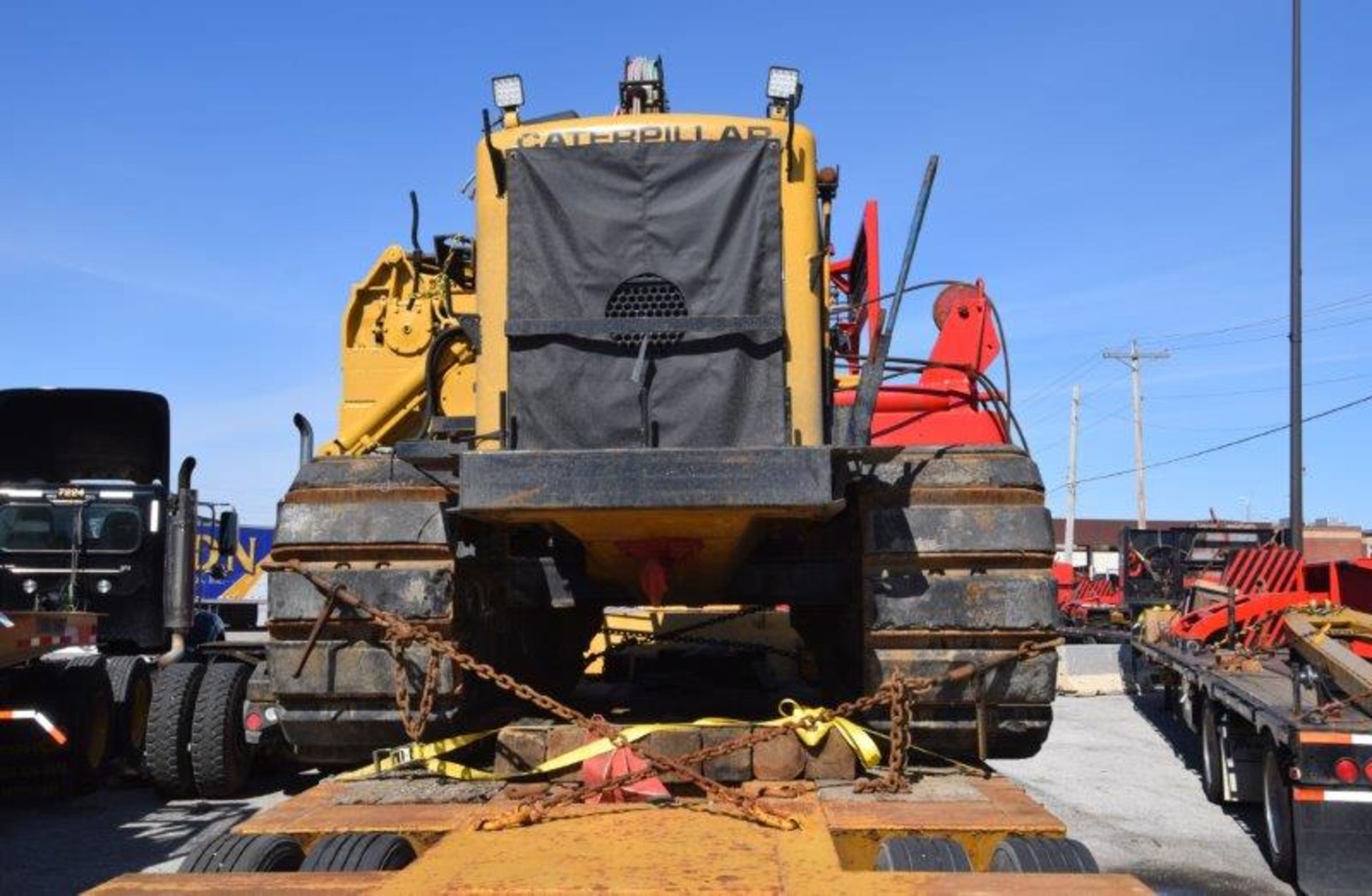 Peterbilt Tractor, Trail King Lowboy, Caterpillar 583H Pipelayer, Trailer with Auxiliary Equipment. - Image 3 of 68