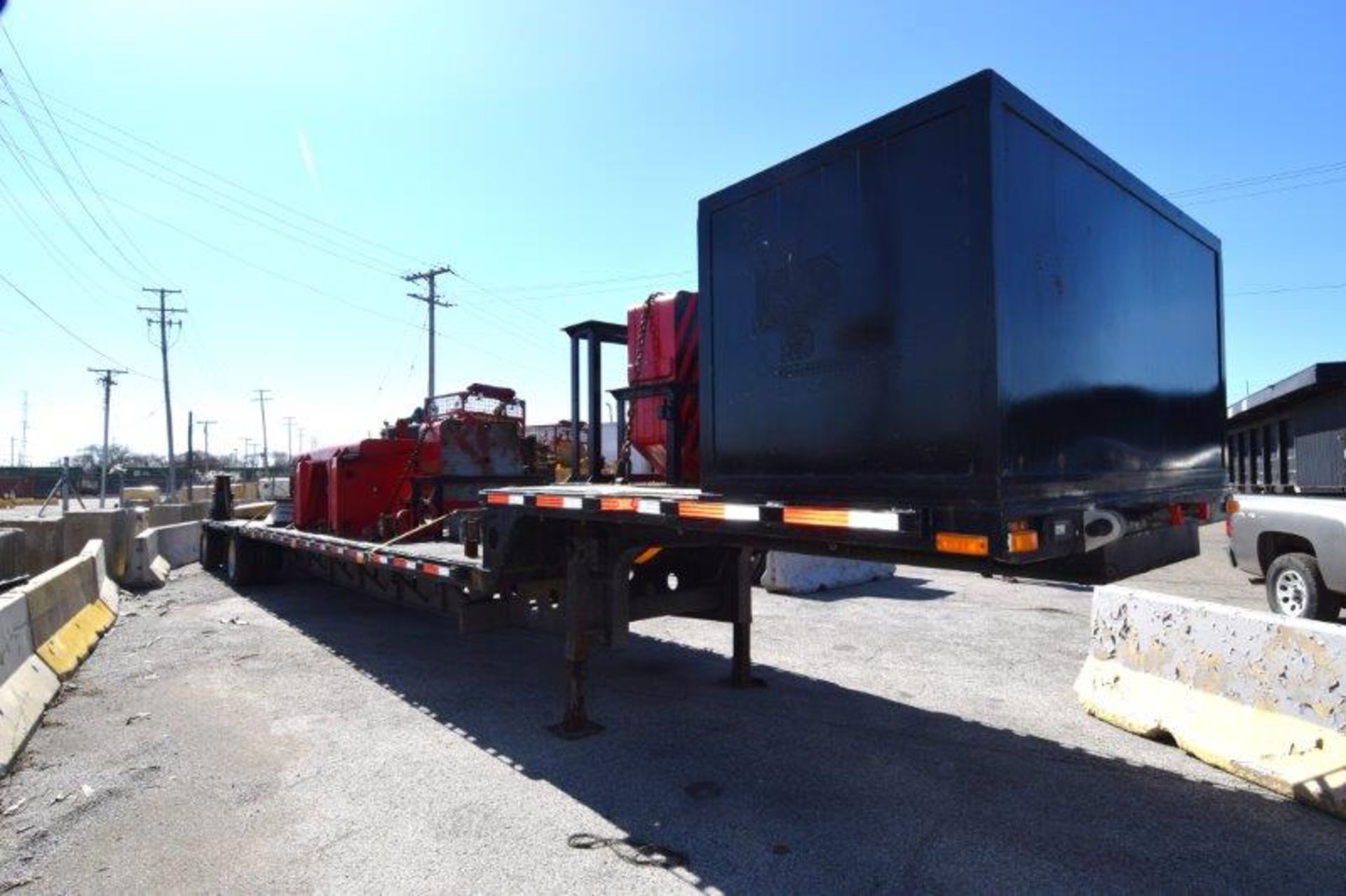 Peterbilt Tractor, Trail King Lowboy, Caterpillar 583H Pipelayer, Trailer with Auxiliary Equipment. - Image 46 of 68