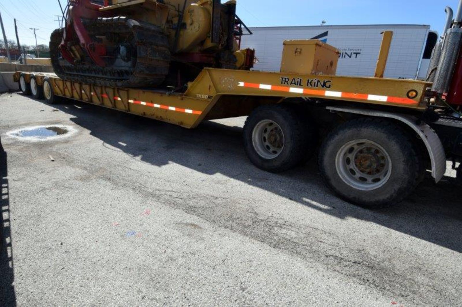 Peterbilt Tractor, Trail King Lowboy, Caterpillar 583H Pipelayer, Trailer with Auxiliary Equipment. - Image 18 of 68