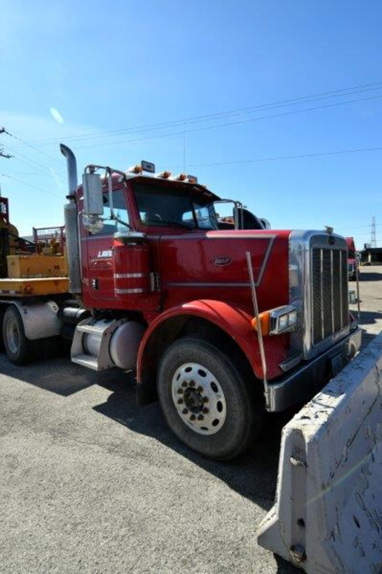 Peterbilt Tractor, Trail King Lowboy, Caterpillar 583H Pipelayer, Trailer with Auxiliary Equipment. - Image 28 of 68