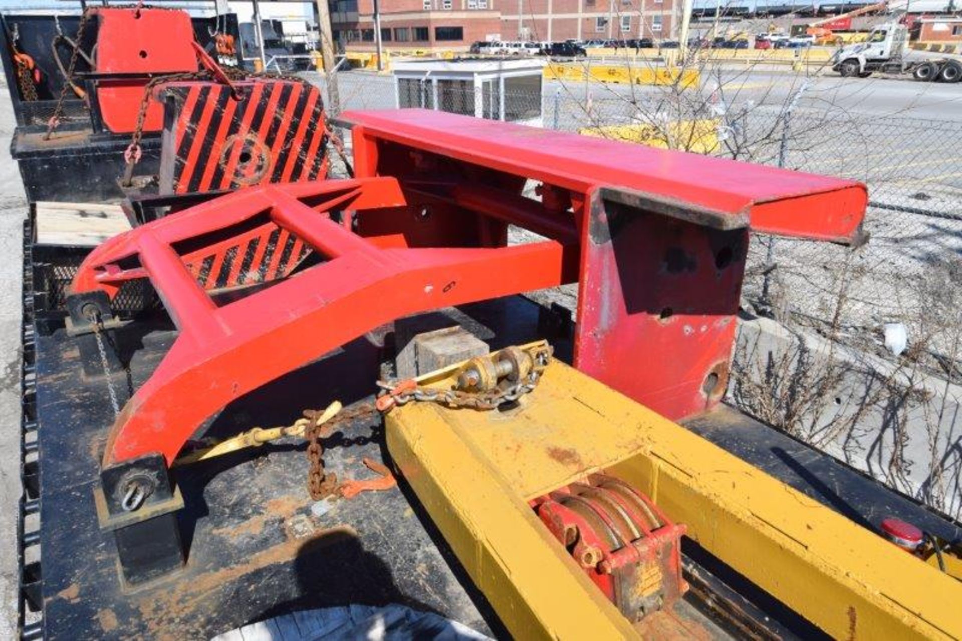 Peterbilt Tractor, Trail King Lowboy, Caterpillar 583H Pipelayer, Trailer with Auxiliary Equipment. - Image 64 of 68