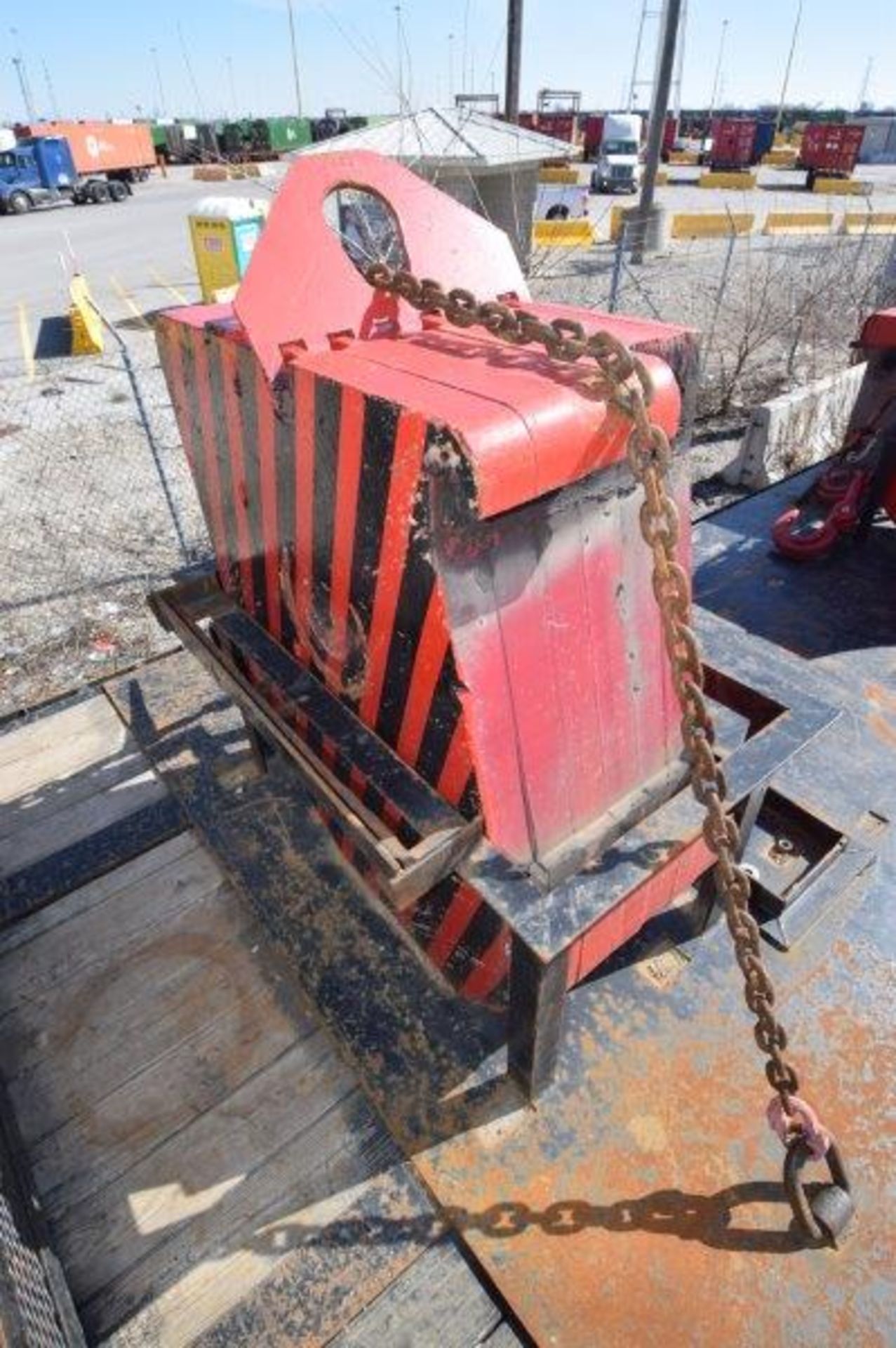 Peterbilt Tractor, Trail King Lowboy, Caterpillar 583H Pipelayer, Trailer with Auxiliary Equipment. - Image 58 of 68