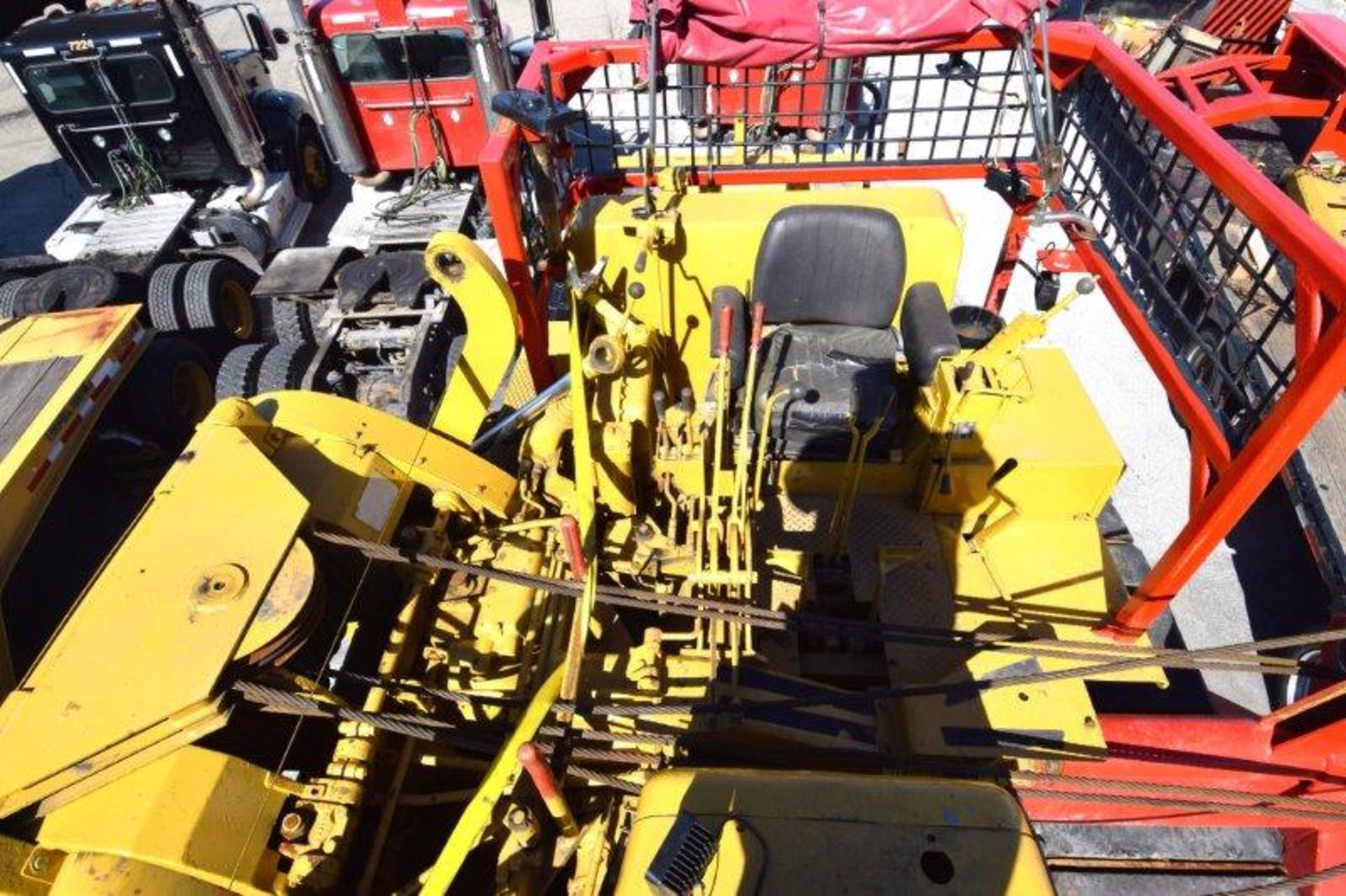 Peterbilt Tractor, Trail King Lowboy, Caterpillar 583H Pipelayer, Trailer with Auxiliary Equipment. - Image 15 of 68