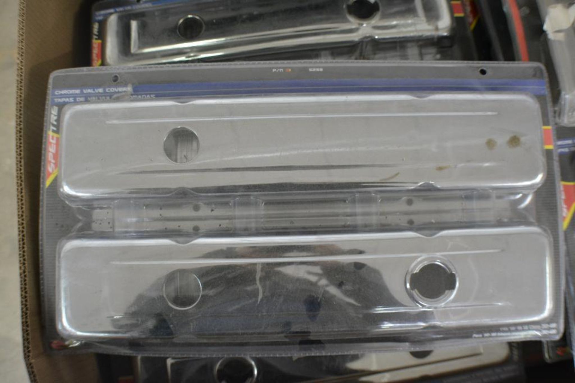Spectre Chrome Valve Covers Fits: 1958's and 1986's Chevy. Contents of Gaylord - Image 3 of 5