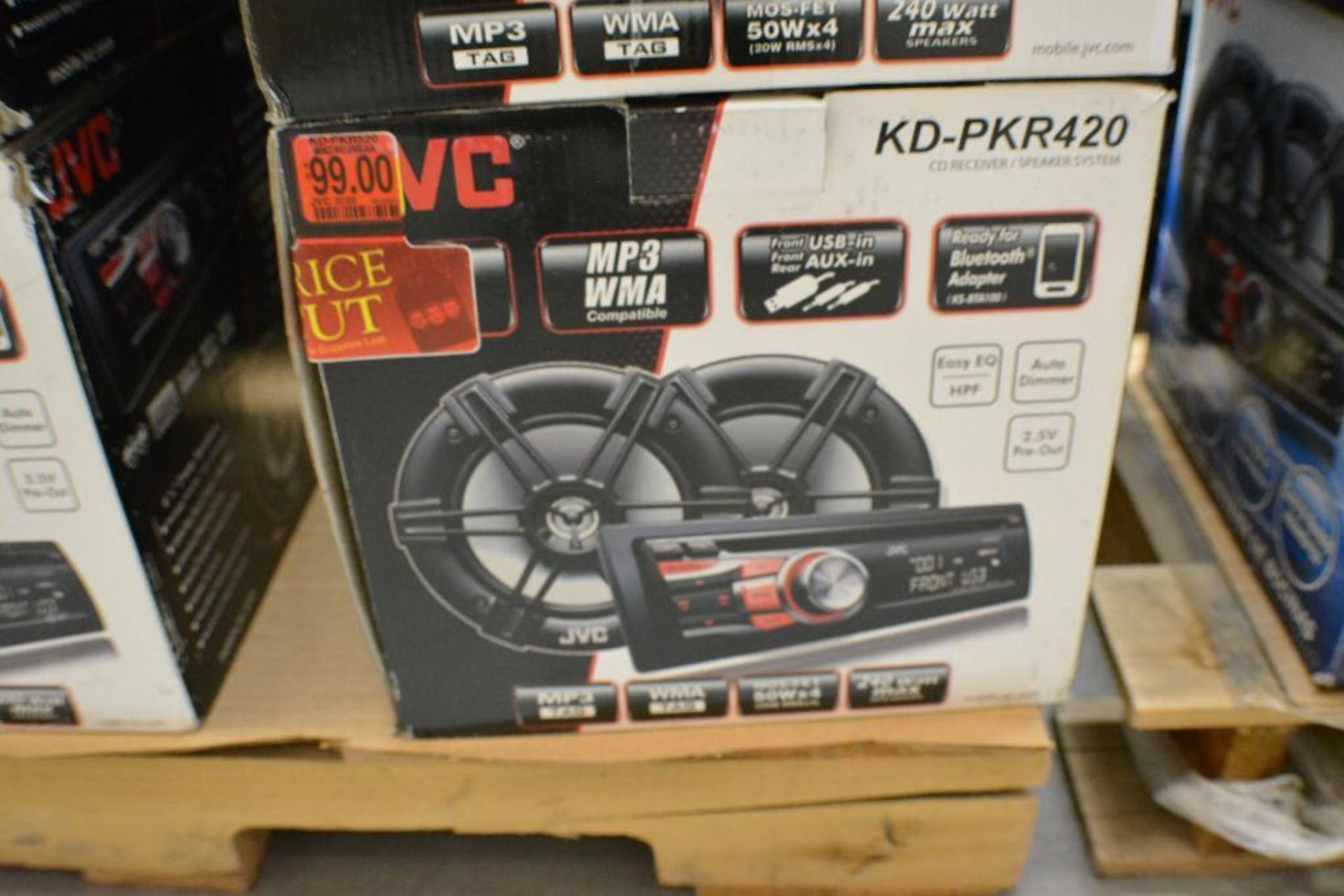 JVC Car Stereo Model KD-PKR420 In-Dash Receiver/Speaker System. MP3 WMA Compatible + Front/Rear USB/ - Image 2 of 5