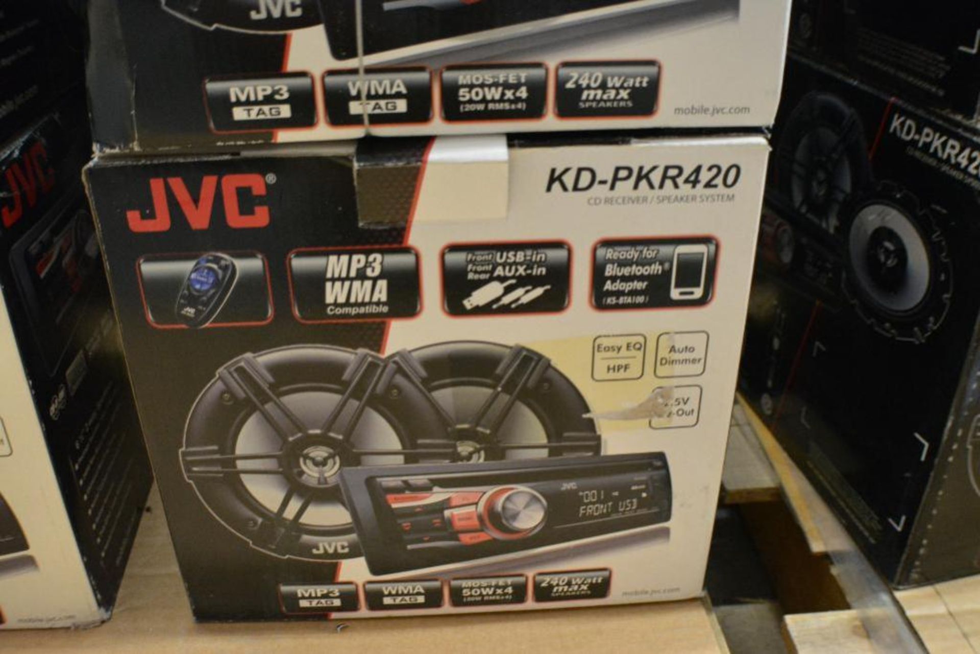 JVC Car Stereo Model KD-PKR420 In-Dash Receiver/Speaker System. MP3 WMA Compatible + Front/Rear USB/ - Image 2 of 2