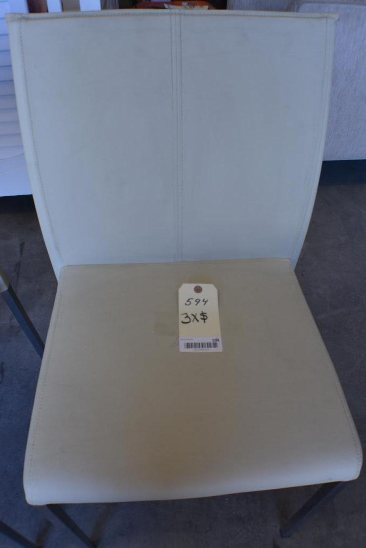Dining Chairs. Leather Ivory Color. Qty 3 X $ - Image 4 of 4