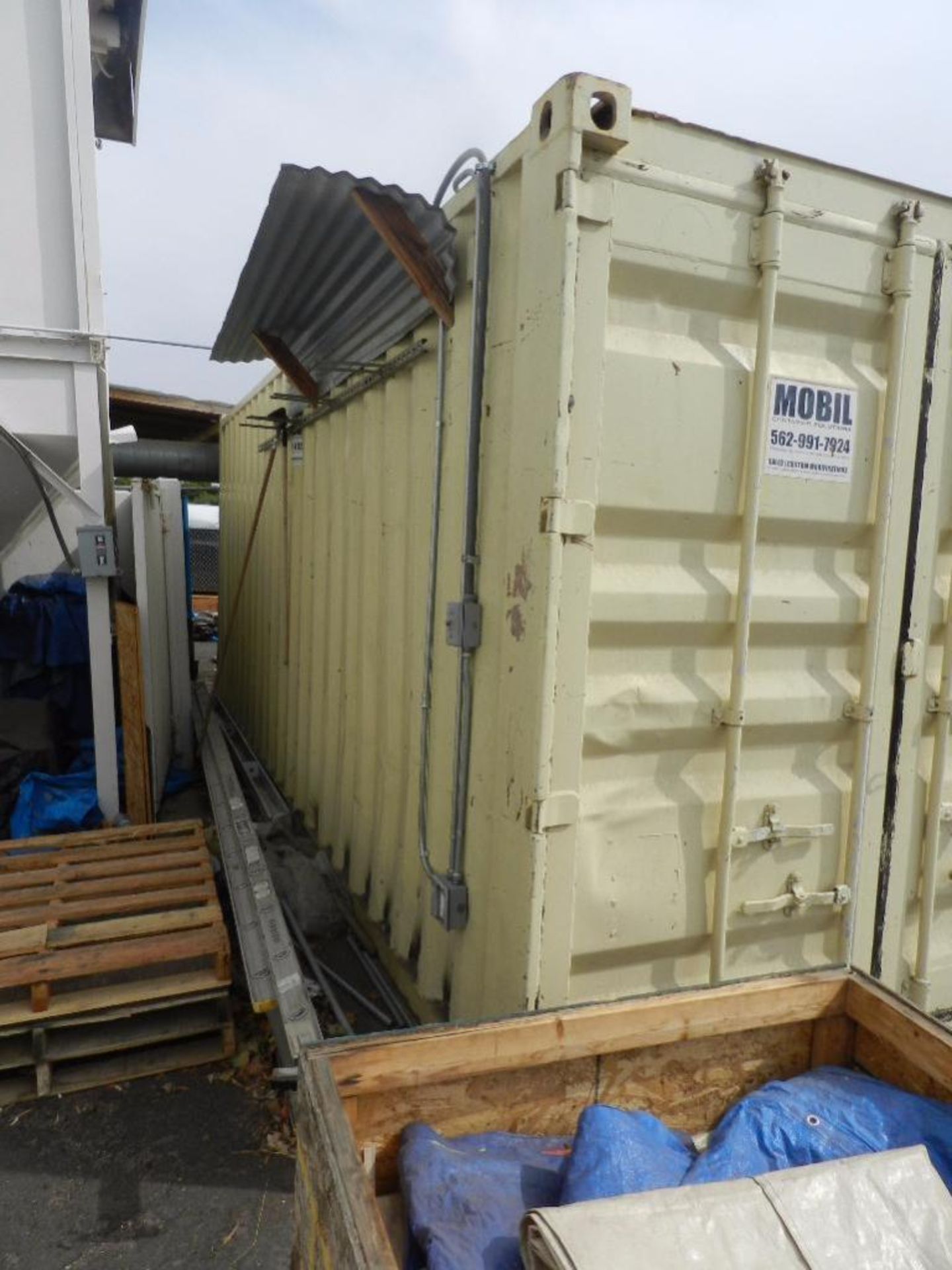 Storage Container - Image 2 of 12