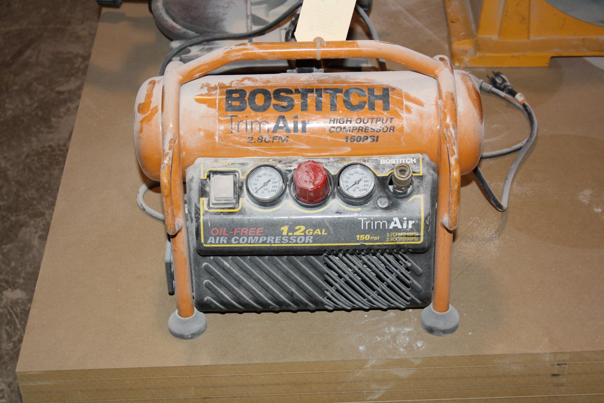 Bostich Trim Air 2.8CFM High Output Compressor 150PSI CAP1512-OF - Image 4 of 4