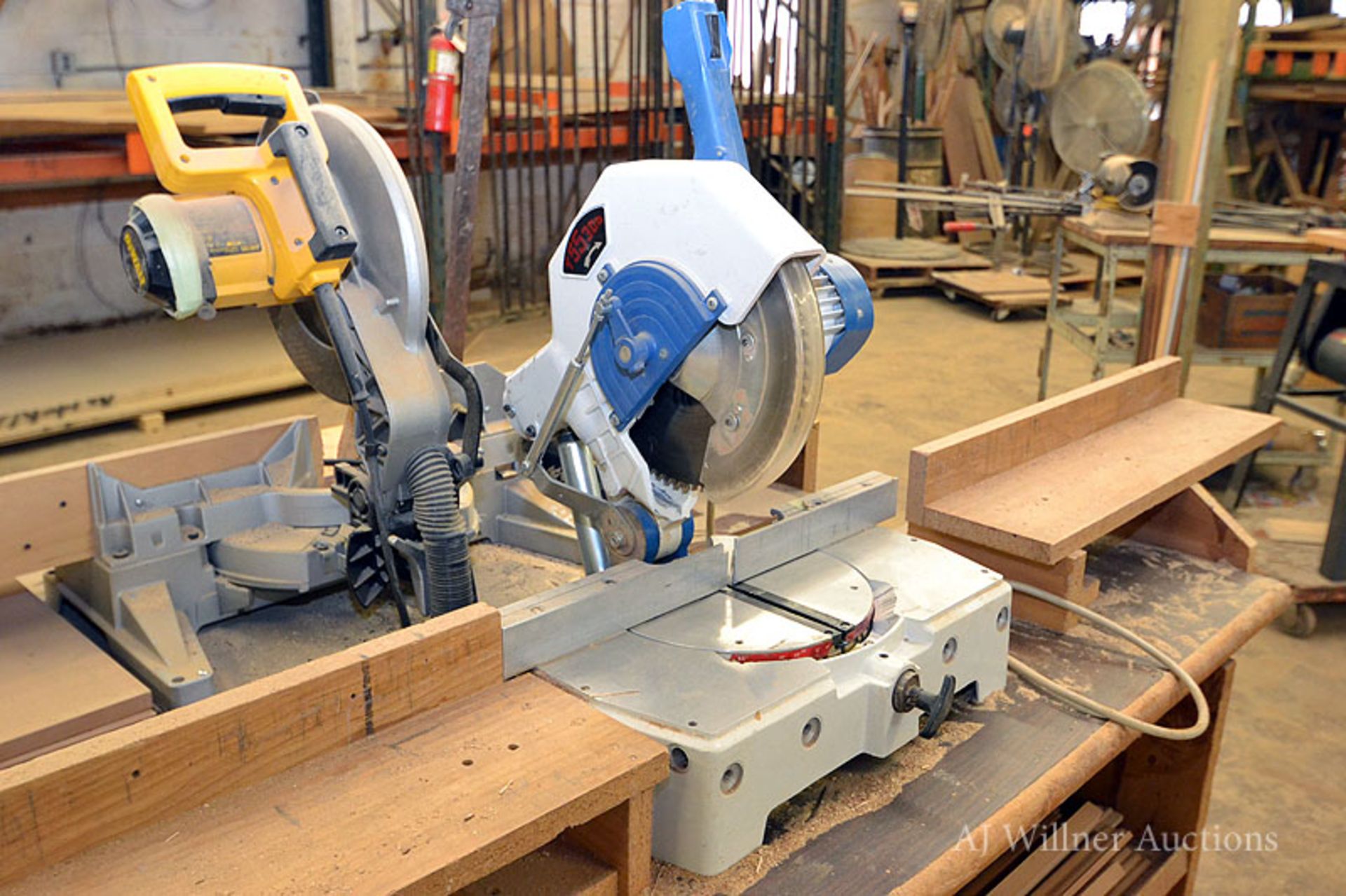 OMGA T55 300 Compound Miter Saw