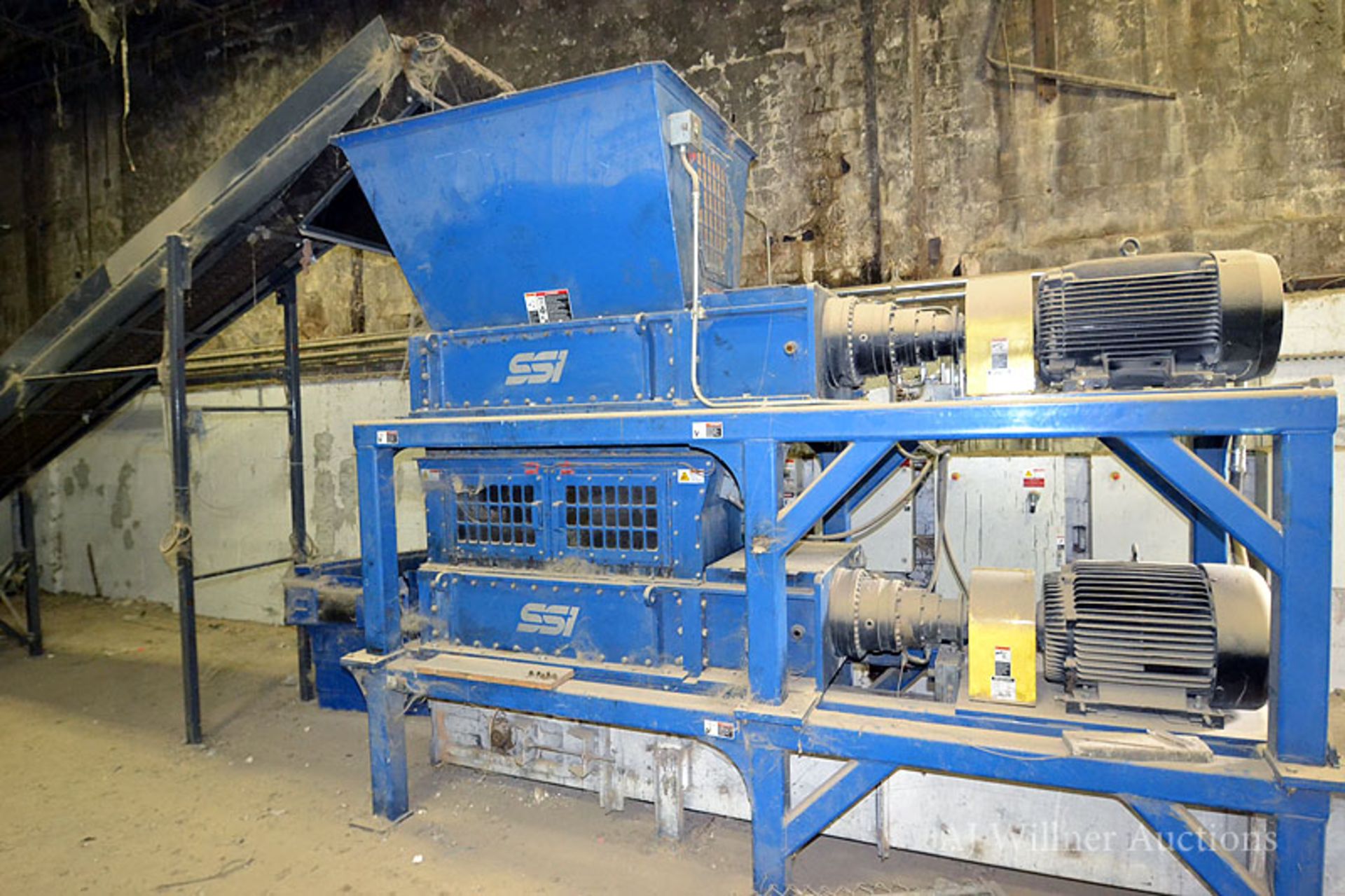 SSI Dual-Shear Model M85E(63) Two-Shaft Shredders