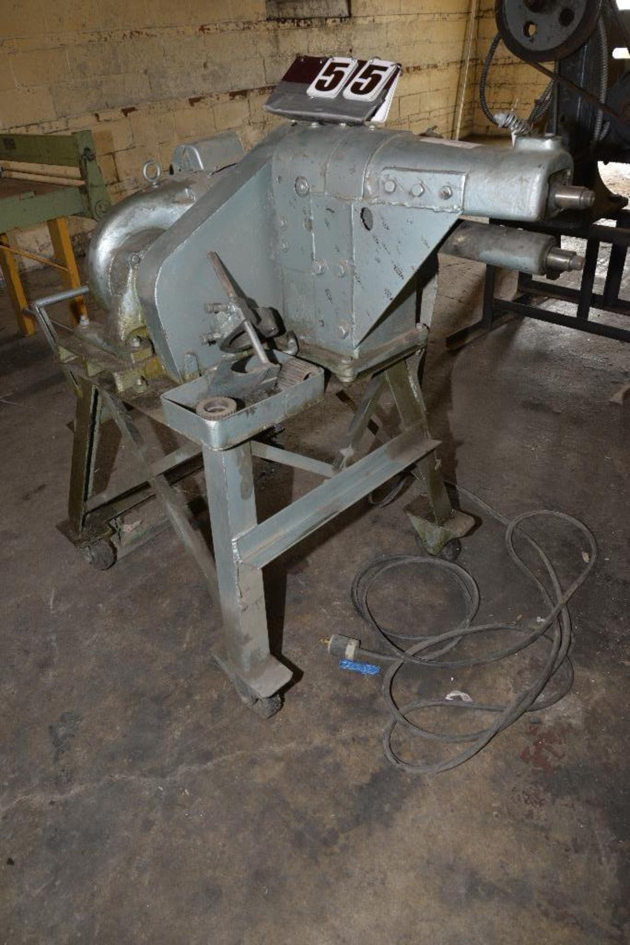 NIAGARA ROTARY MACHINE WELDED ON ROLLING STAND ARM HAS BEEN BROKEN & REWELDED - Image 7 of 11