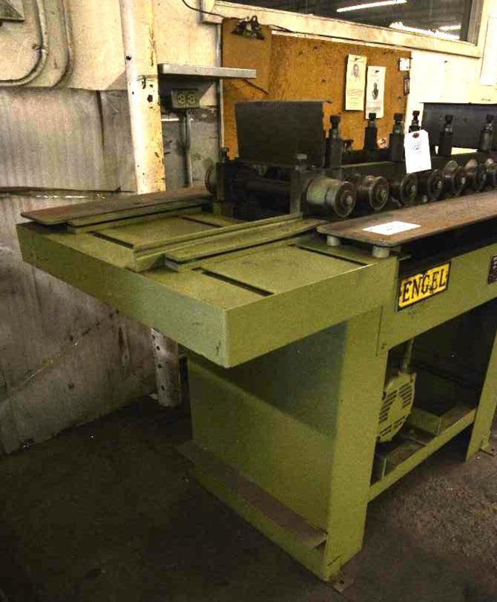 ENGEL IND. ROLL FORMING MACHINE - MD. M-800P S/N: 3218-89 - 230 VOLTS - 5 HP - 3 PHASE (NOTE: - Image 4 of 6