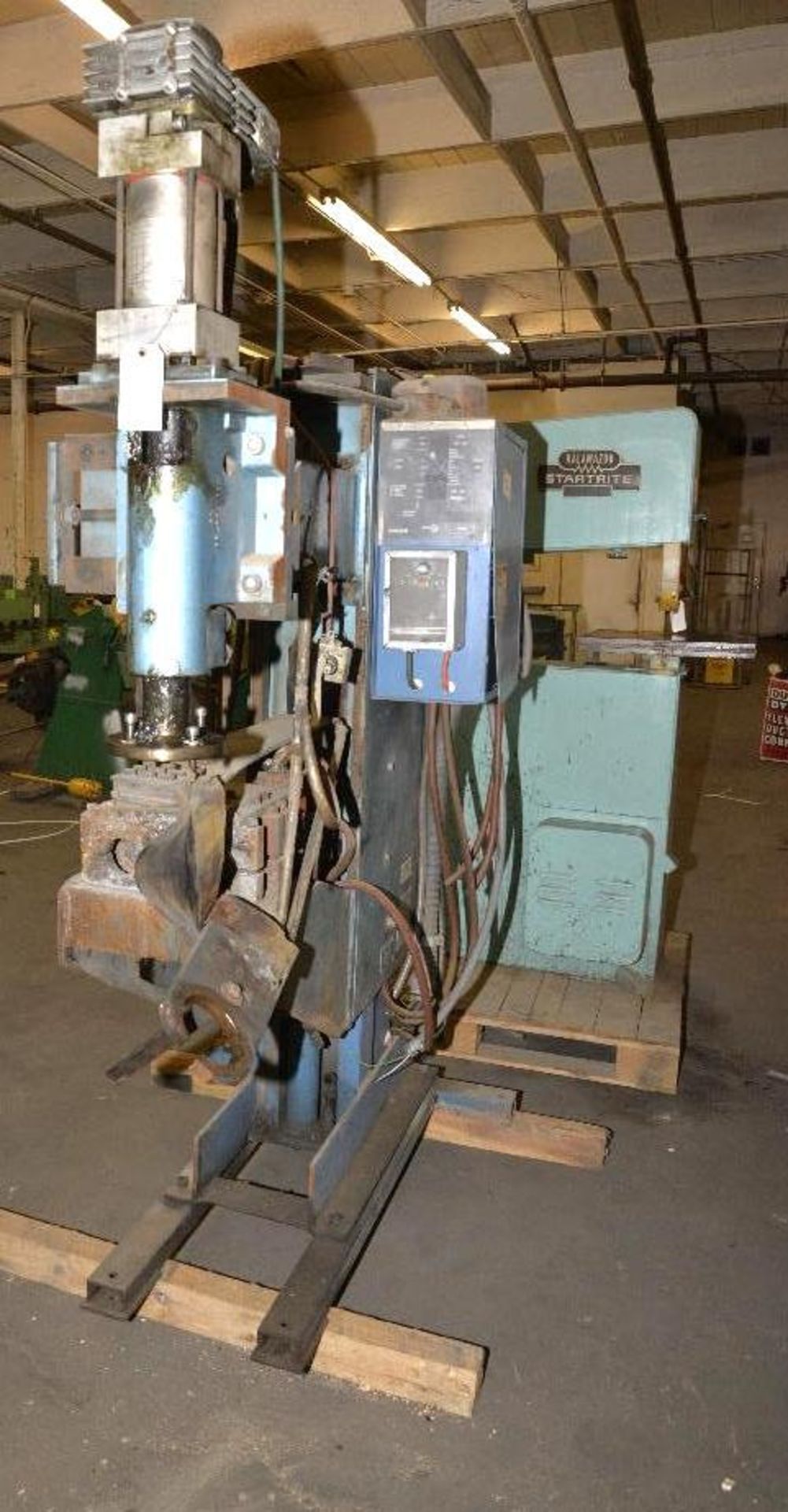 MOTSTANDSSVETSMASKIN RESISTANCE WELDING MACHINE - TYPE ZSDB137-S - NR6191 - SEAM WELDER - SPIRO